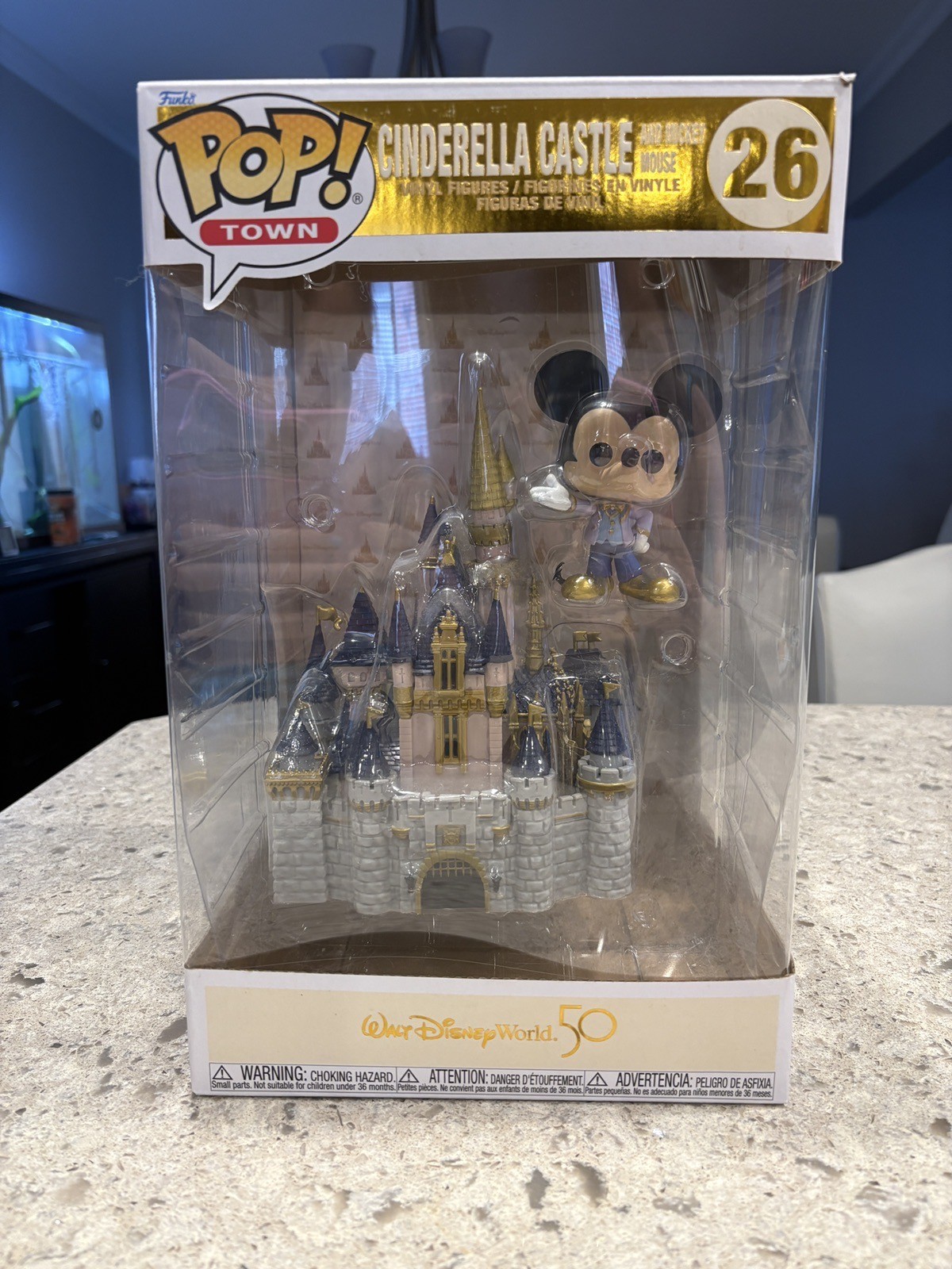 Funko Pop Town: NEW Walt Disney Cinderella Castle & Mickey Mouse #26 50th Aniv
