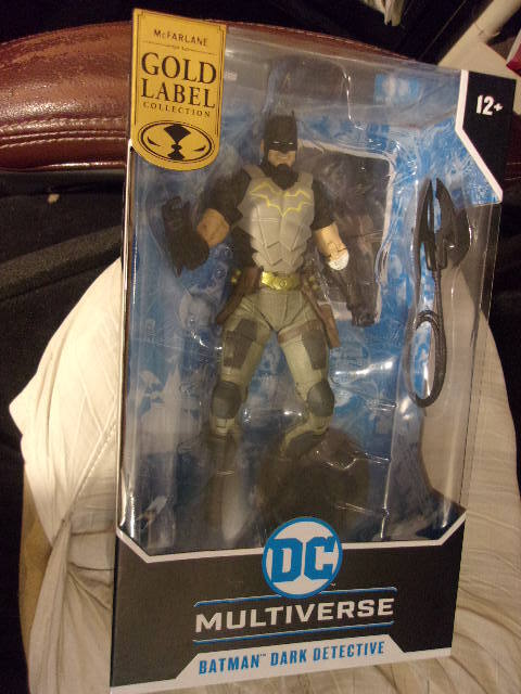 2022 McFARLANE~DC MULTIVERSE~GOLD LABEL~BATMAN~DARK DETECTIVE~NIP~W/ACCESSORY