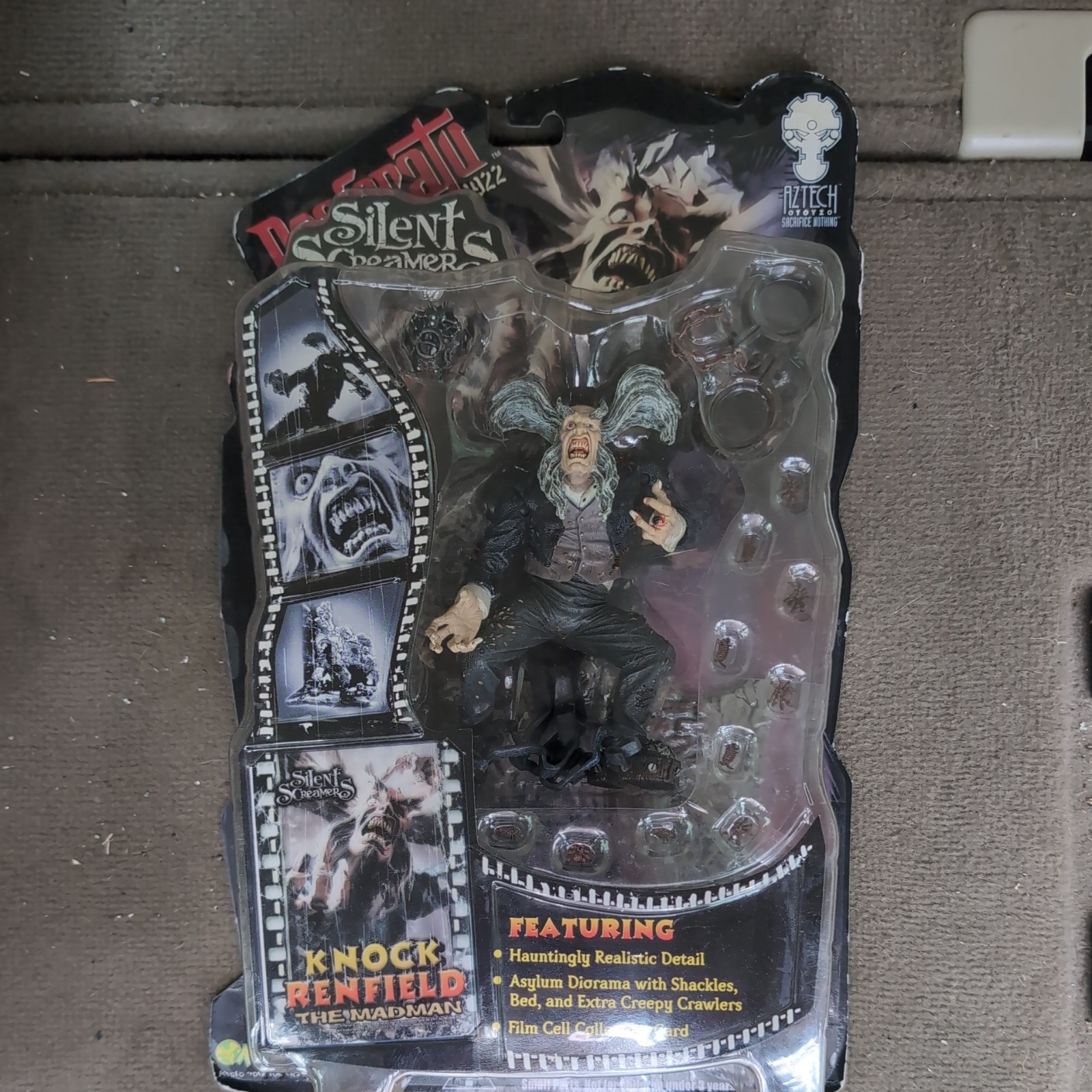 Silent Screamers Series 1 – Knock Renfield Nosferatu 1922 Action Figure