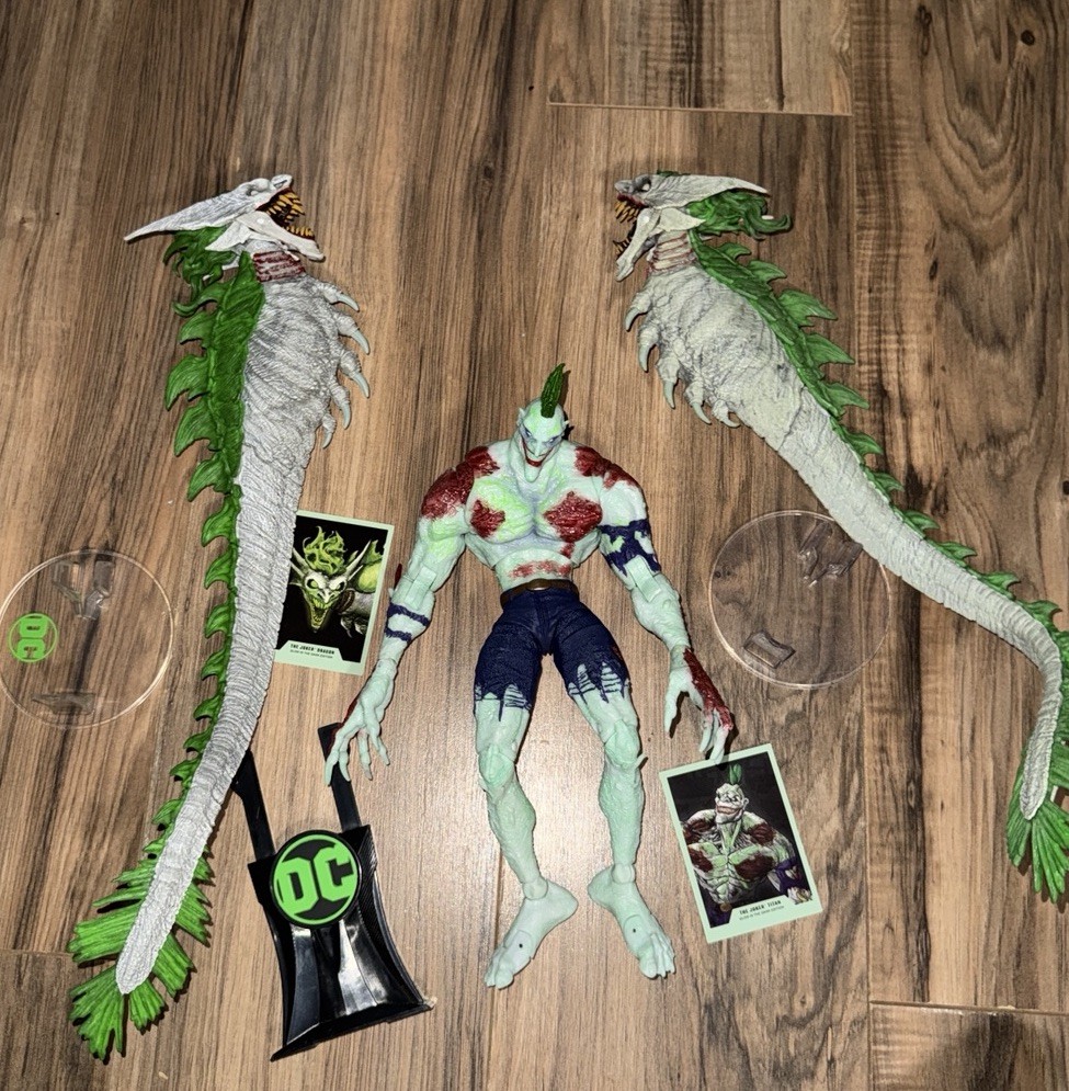 McFarlane DC Multiverse Joker Titan Glow in the Dark Gold Label Exclusive Dragon