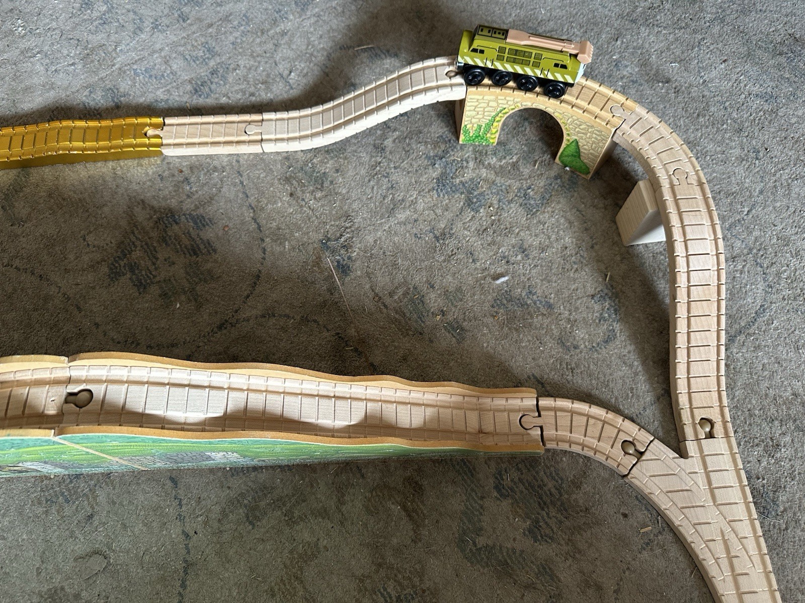 2001 Learning Curve Thomas Train Magic Railroad Muffle Mountain Set! VGUC!