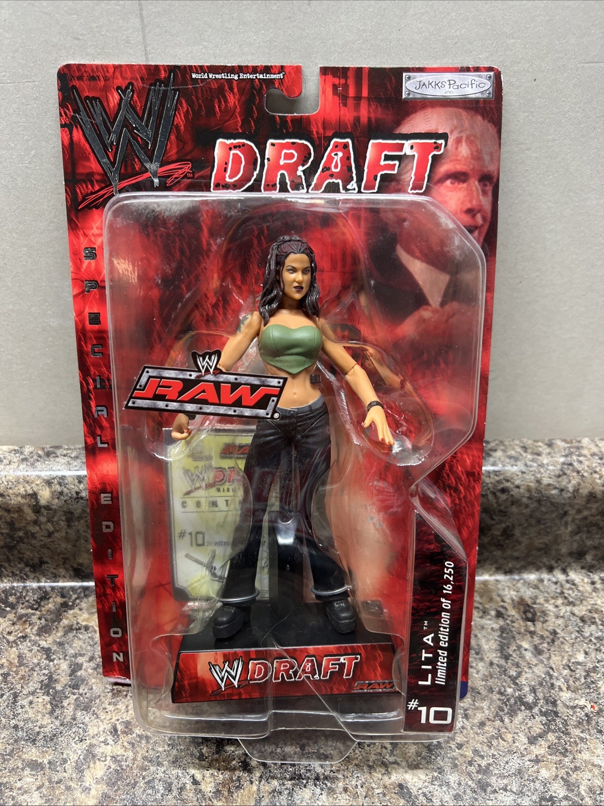 WWE Draft RAW Lita figure Special Edition #10 Limited 16250 Sealed #ML