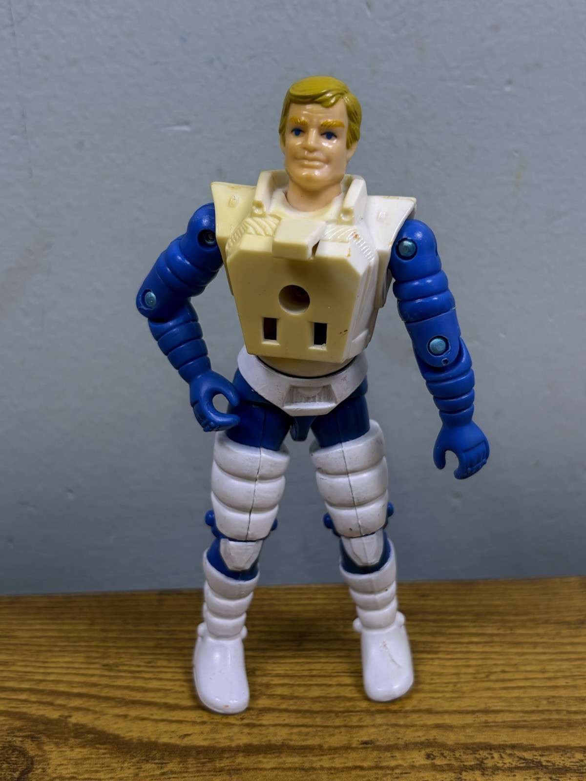 1987 Hasbro Visionaries Ectar Action Figure Loose 4”