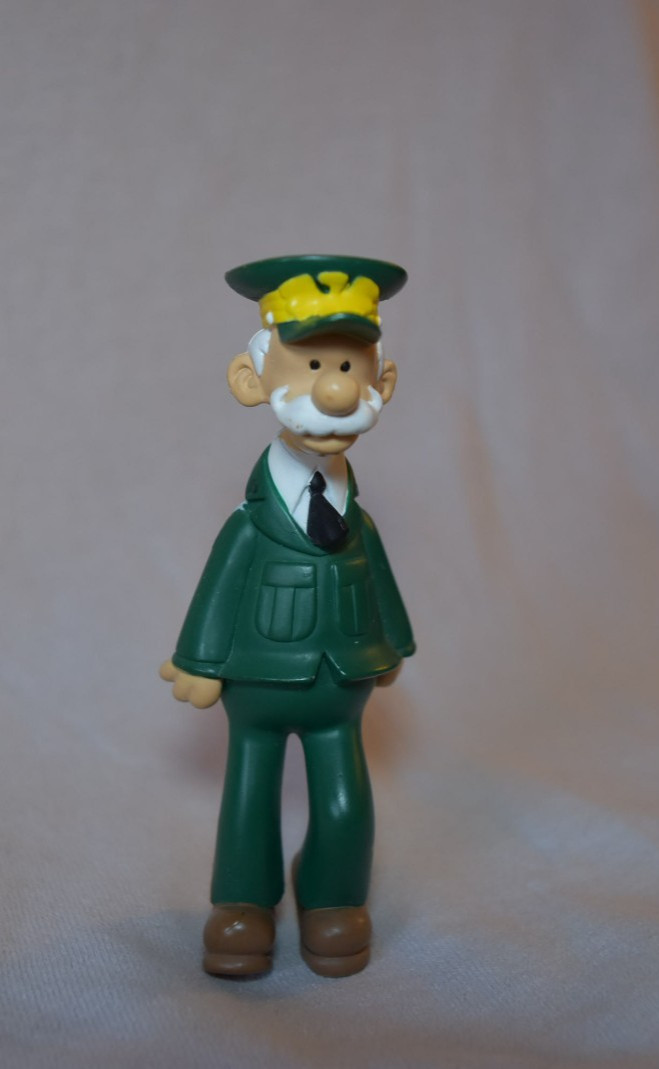 2000 Dark Horse Comics Beetle Bailey General Halftrack Figure