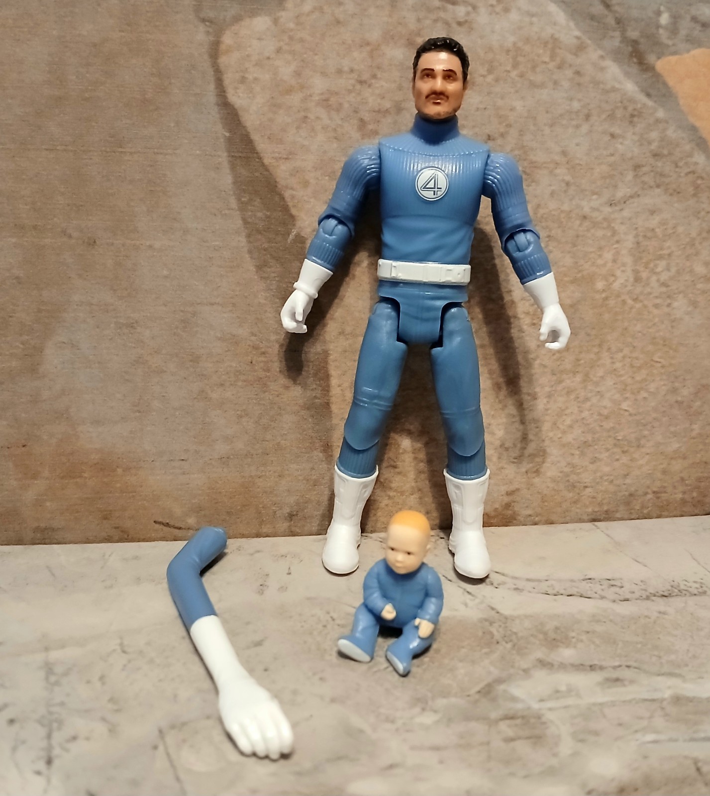Marvel Fantastic Four 4 First Steps Mr. Fantastic with Baby Action Figure 3.75&Prime;