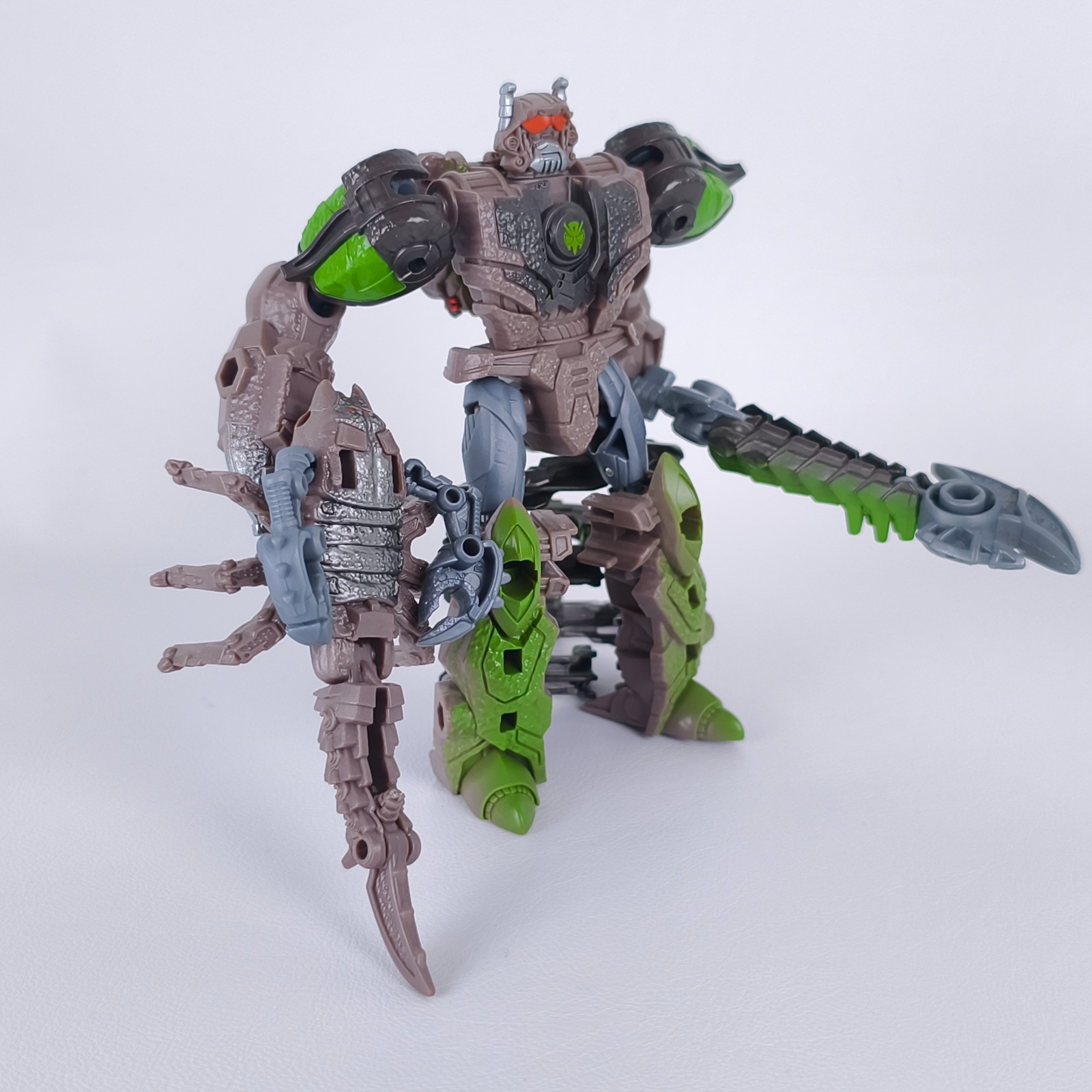 Transformers Predacon Scorponok and Sandspear Complete ROTB Weaponizers