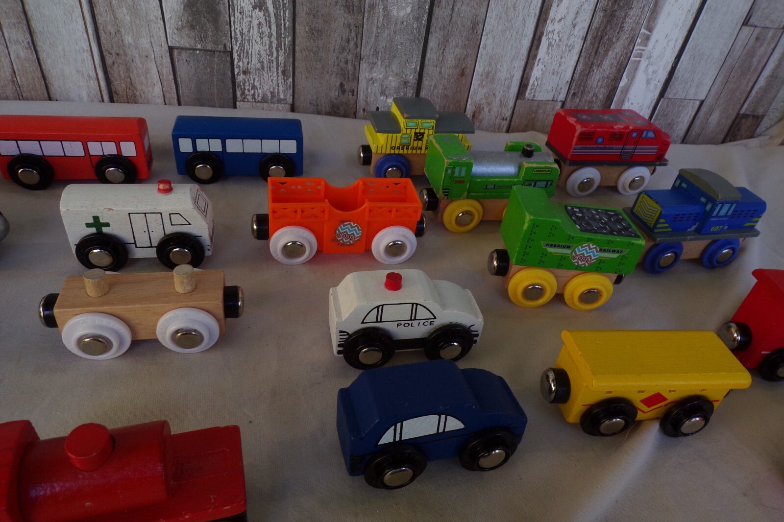 Thomas the Train wooden railway buildings Orbrium train lot