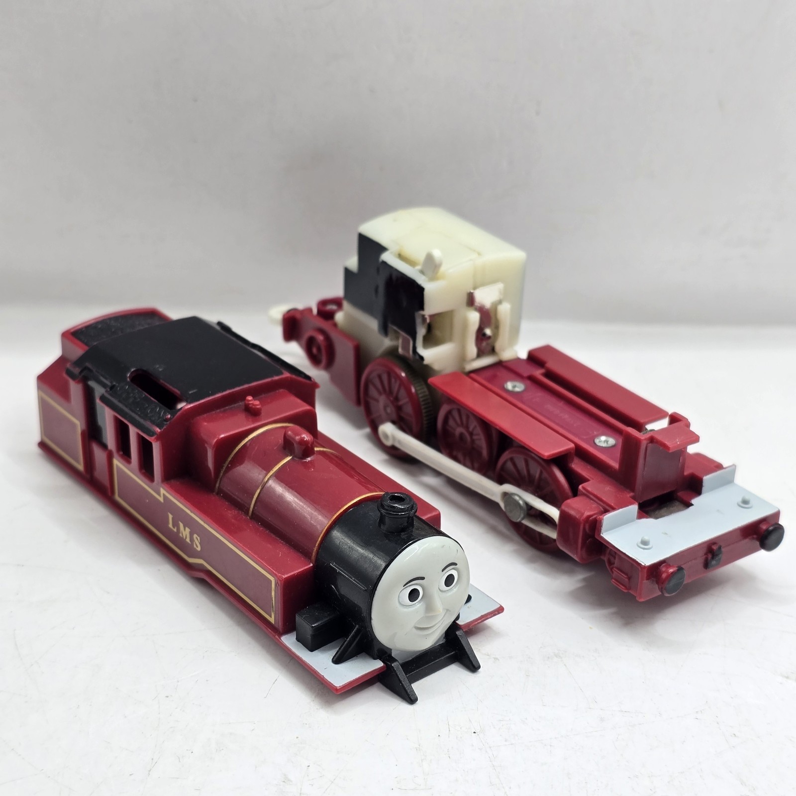 Thomas & Friends Trackmaster Arthur Train Motorized Engine Works Read