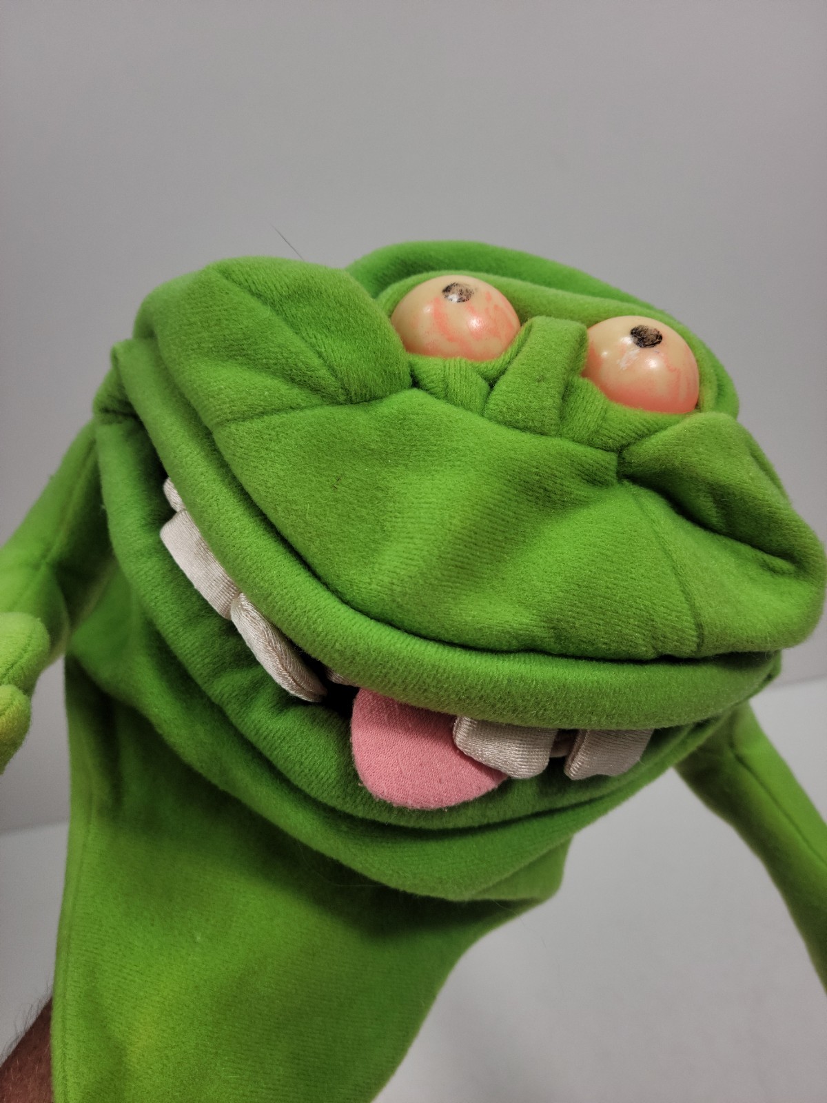 1986 VINTAGE KENNER GHOSTBUSTERS SLIMER GREEN GHOST PLUSH HAND PUPPET TOY