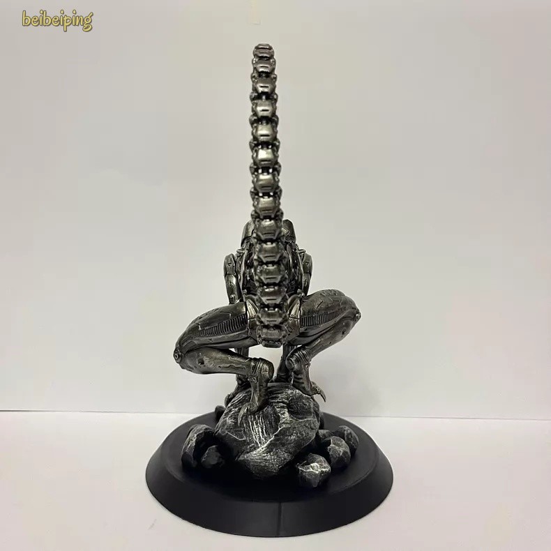 Alien Xenomorph Monster 22cm Resin Figure Handmade Model Decor Toy Statue Gift