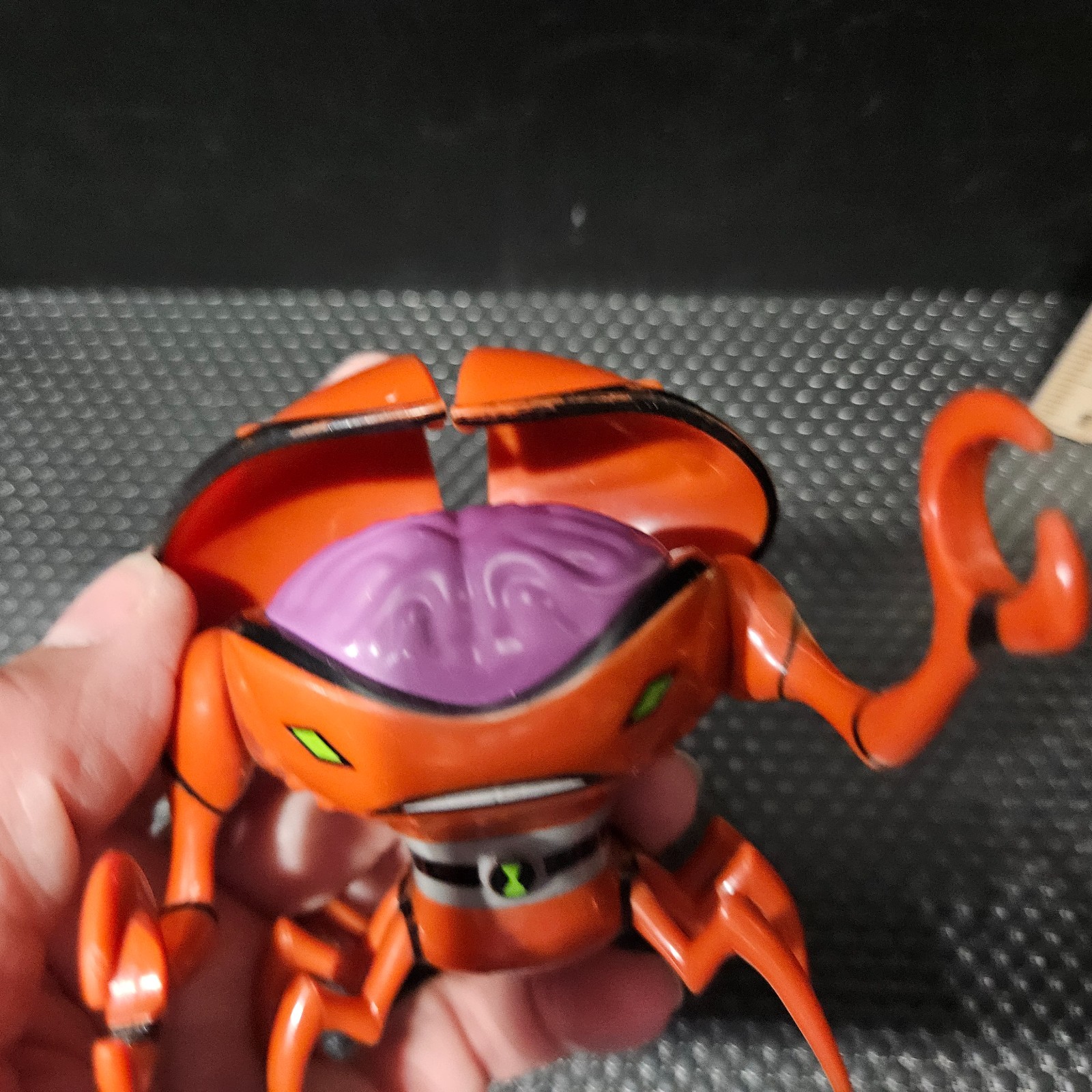 Ben 10 Alien Force 2008 BRAINSTORM Red 3&Prime; Action Figure Brain Storm