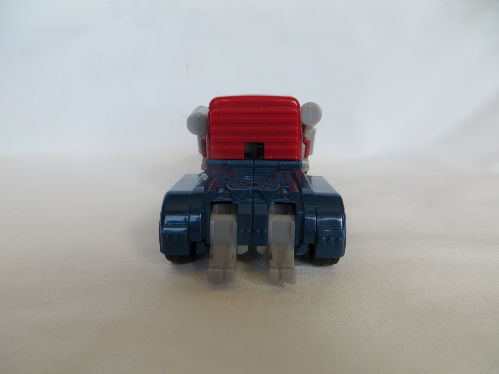 Rally Rumble Optimus Prime TRANSFORMERS Activators Push Button Level 2 Truck
