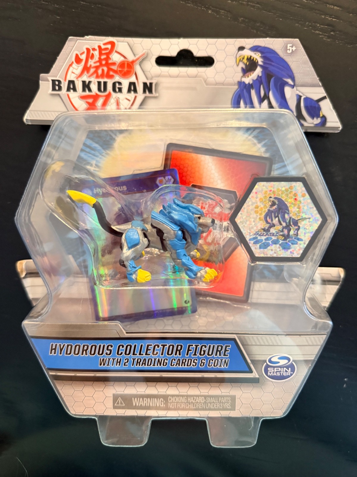 NEW!! Bakugan Hydorous Collector Figure + 2 Trading Cards & Coin! 2020 Series!