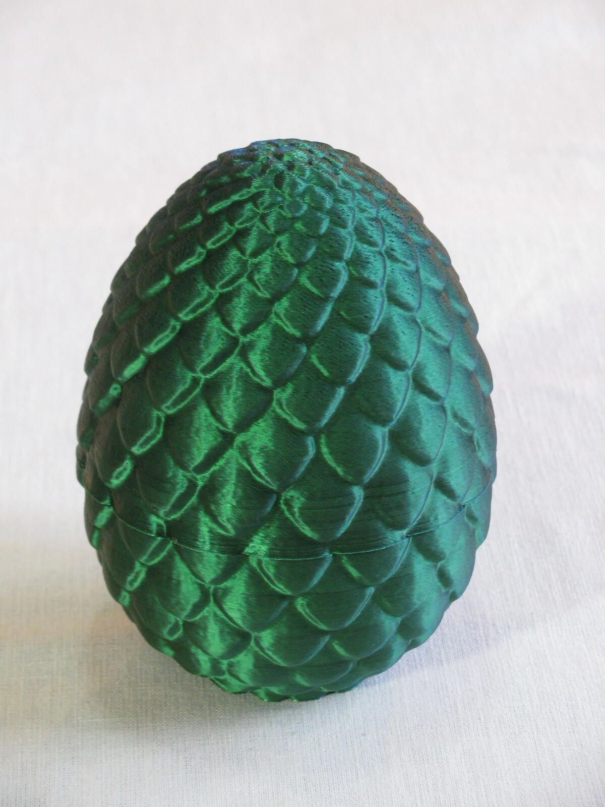 Game of Thrones Blue/Green Plastic Dragon Egg w/Jointed Baby Dragon,Unbranded rr