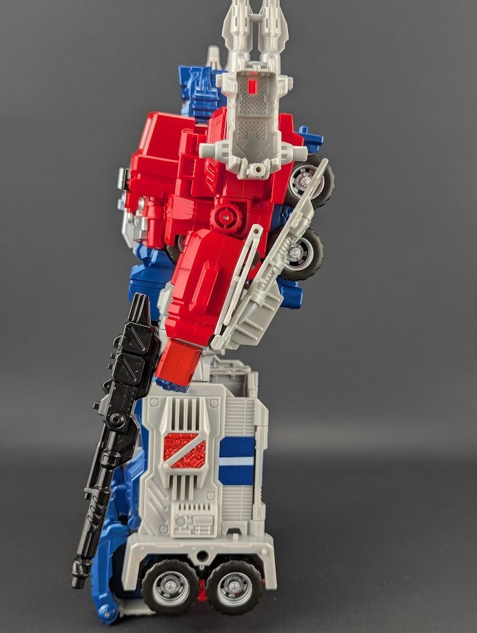 Transformers Titans Return Magnus Prime complete Hasbro Siege On Cybertron TRU