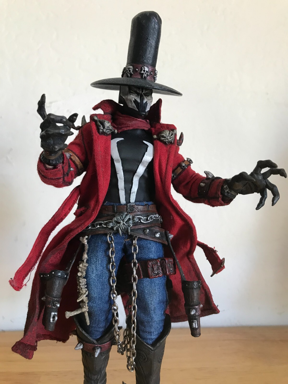 Custom Mezco 1/12 Gunslinger Spawn, i119 Mcfarlane, Rumble Society