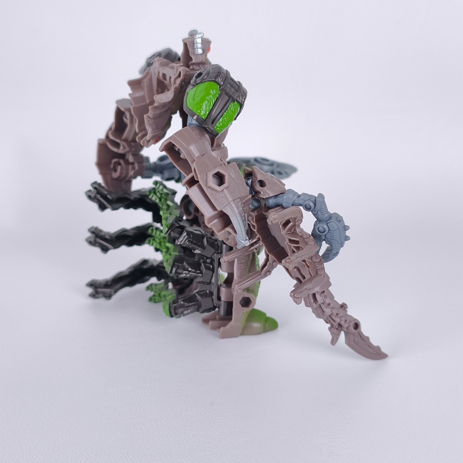 Transformers Predacon Scorponok and Sandspear Complete ROTB Weaponizers
