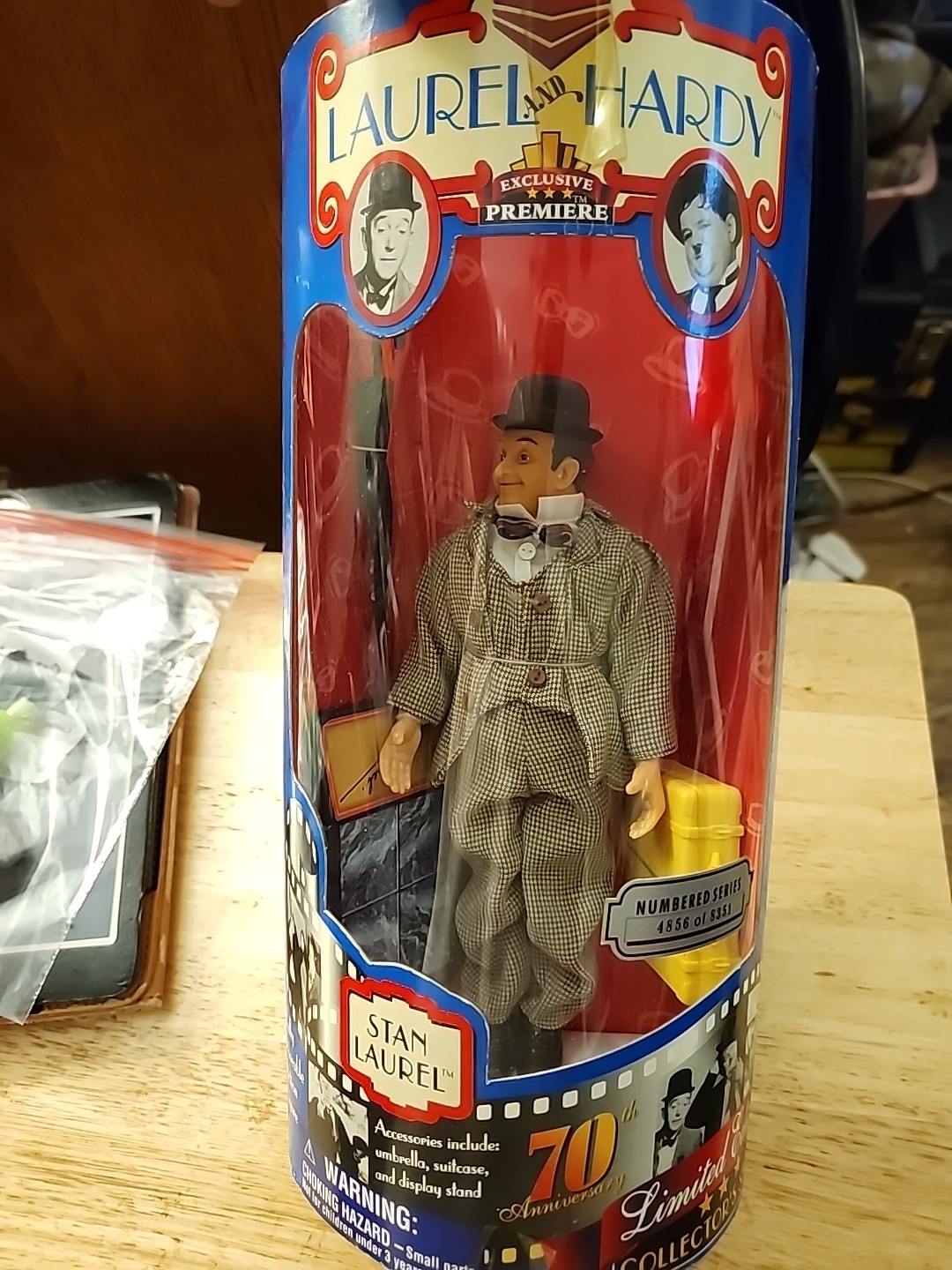 Laurel And Hardy Stan Laurel Figure Boxed – Limited Edition Golden Age Hollywood