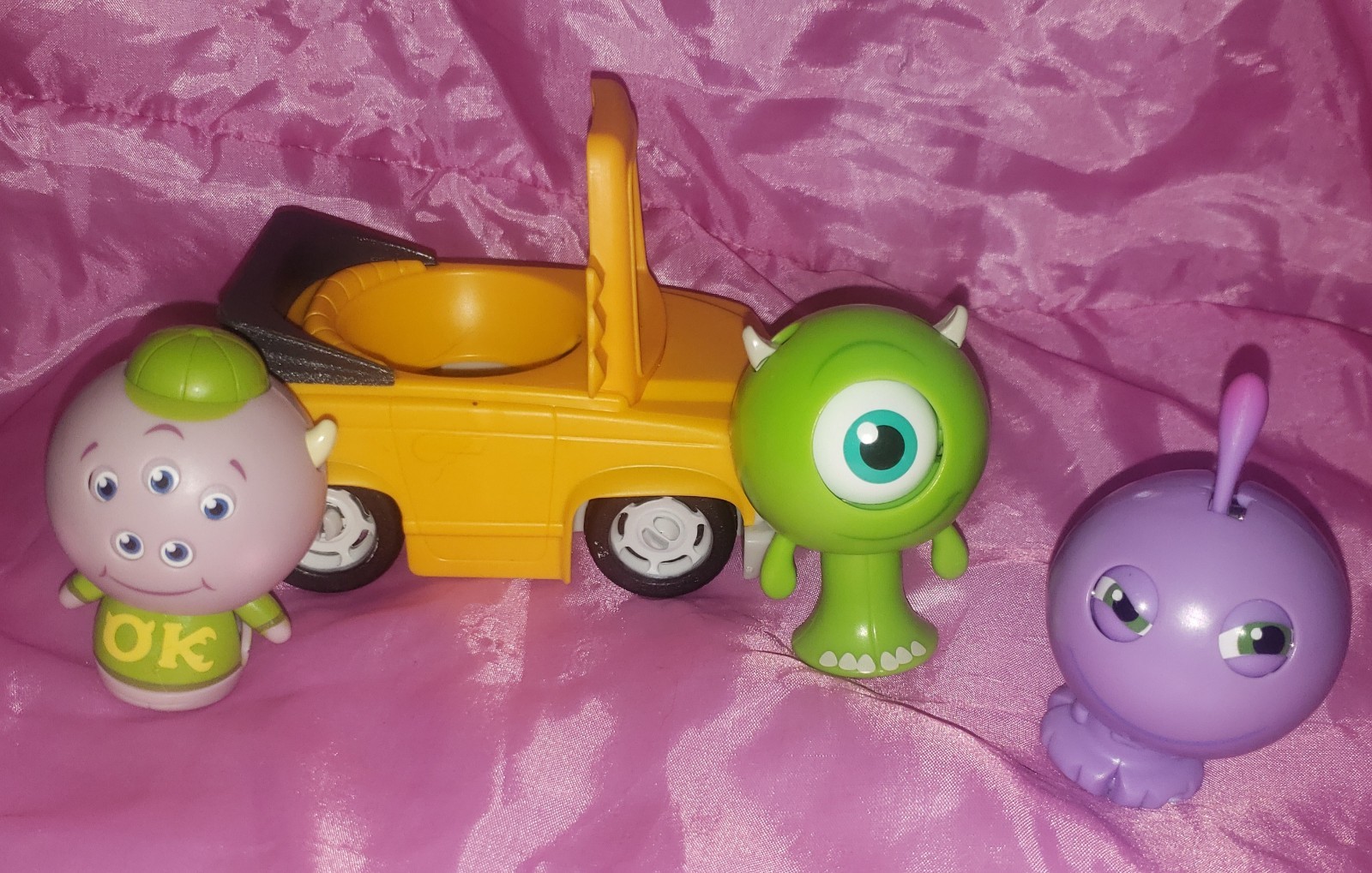 Monsters Inc Roll A Scare Cars Toy figures University