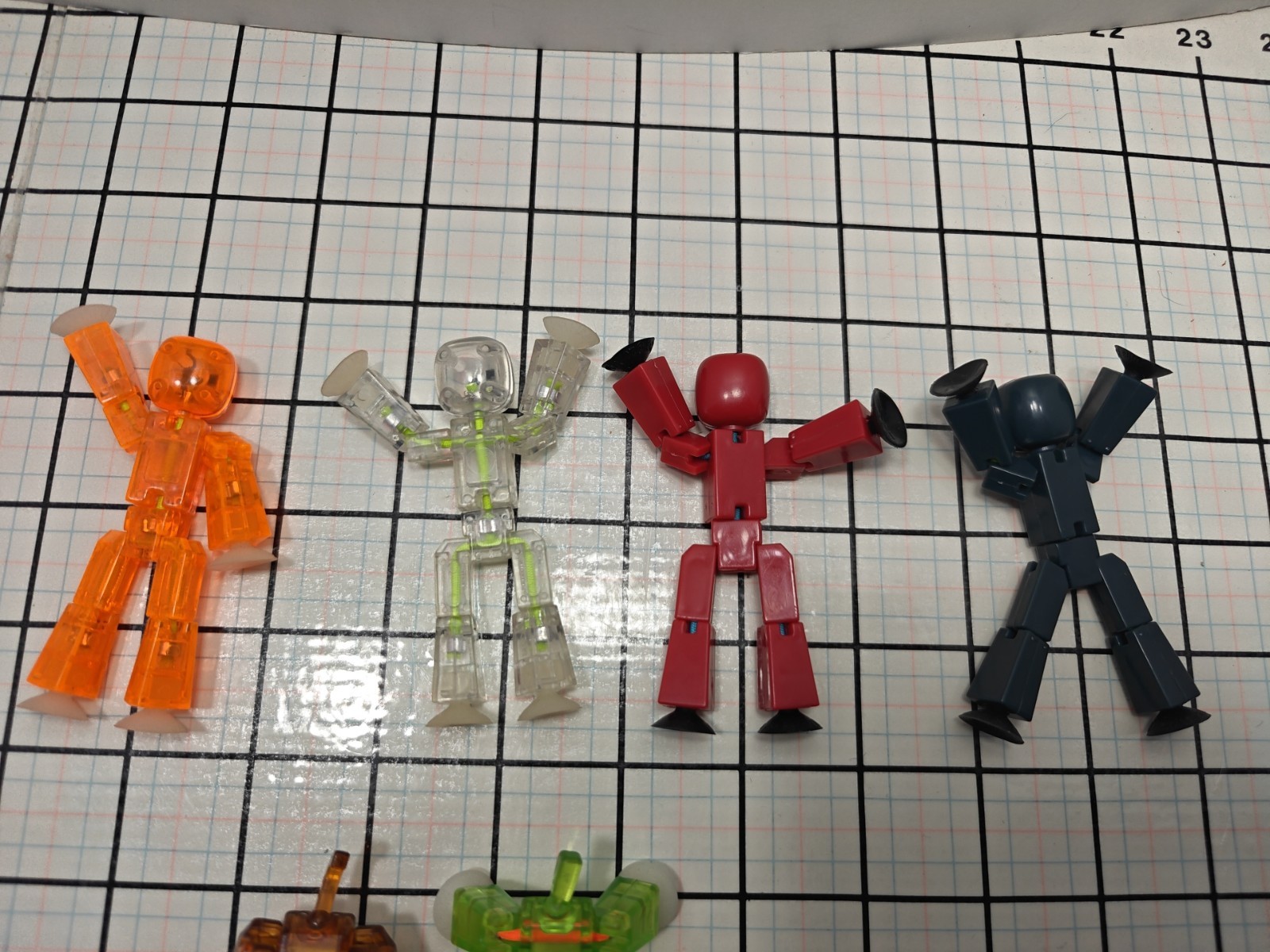 Zing Stikbot Animation Lot 4 Figures 3 Animals W/Weapons+Accs. Stop Motion Toy