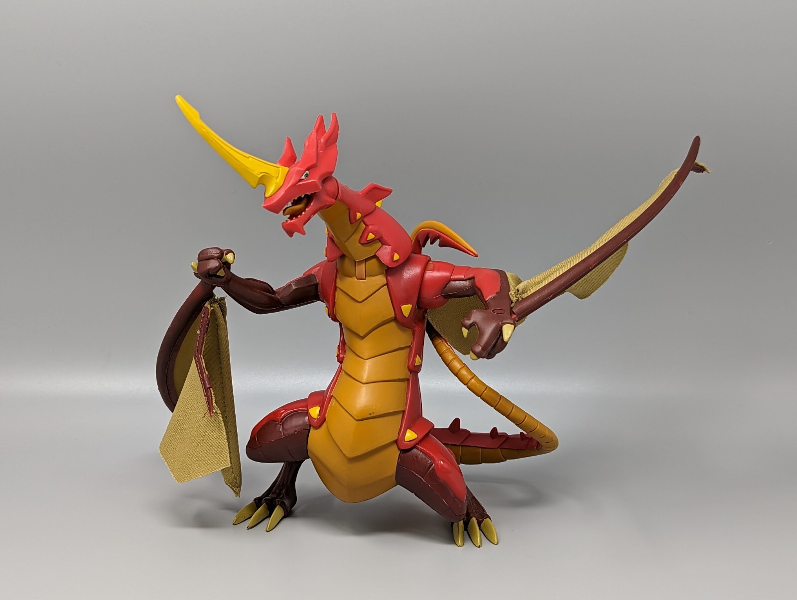 Spin Master Sega 200 Deluxe Monster Dragonoid Fabric Wings 8.75&Prime; Action Figure