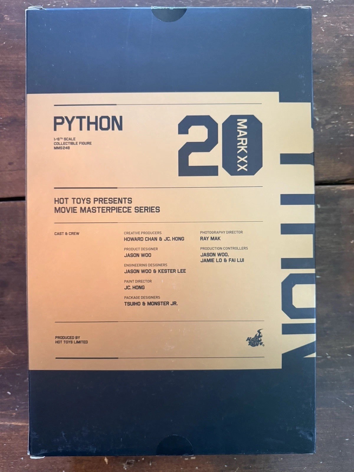 Hot Toys MMS248 MK20 Python Iron Man 3