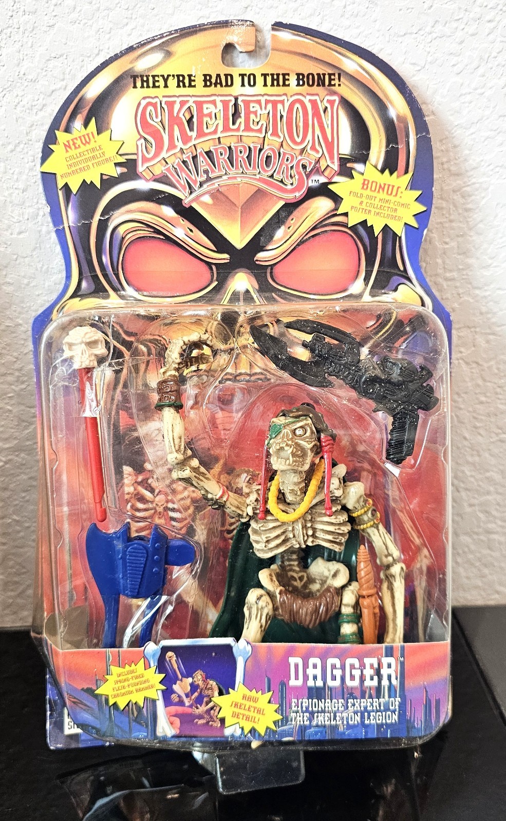 Skeleton Warriors DAGGER Action Figure Playmates 1994 – New !!