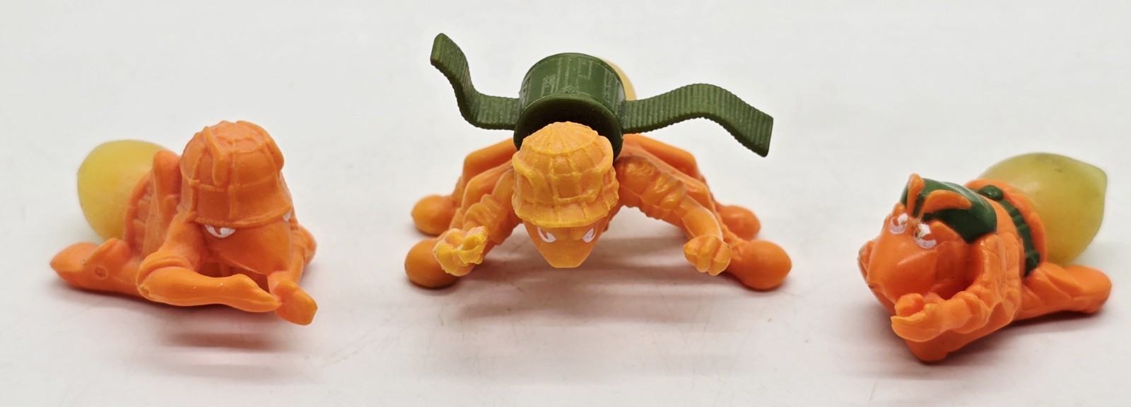 LOT OF 3 1987 ARMY ANTS ORANGE TOYS