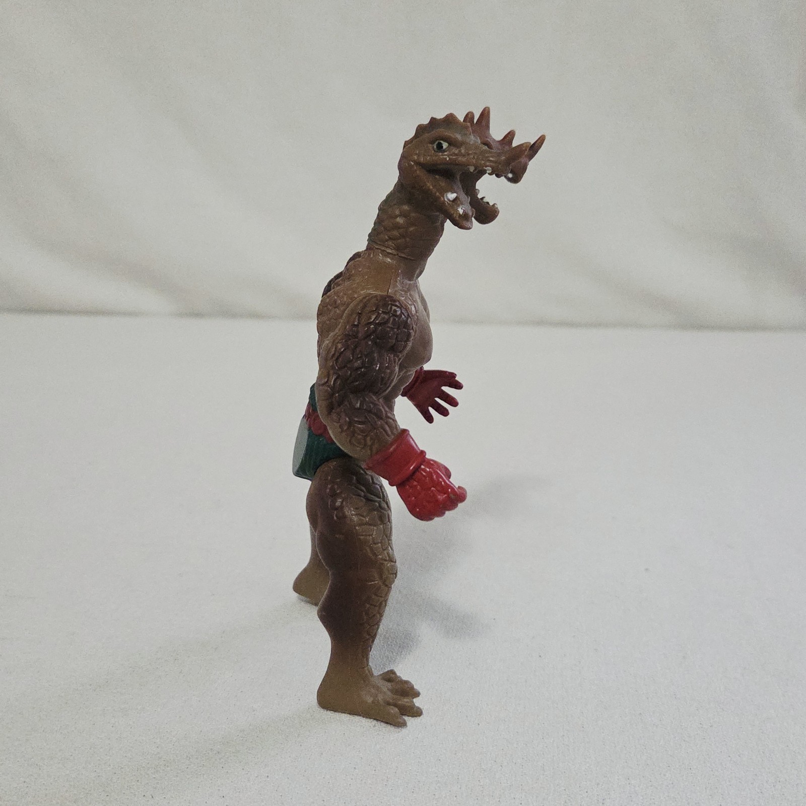 Vintage Remco 1982 Warrior Beasts Hydraz (no accessories) with wear