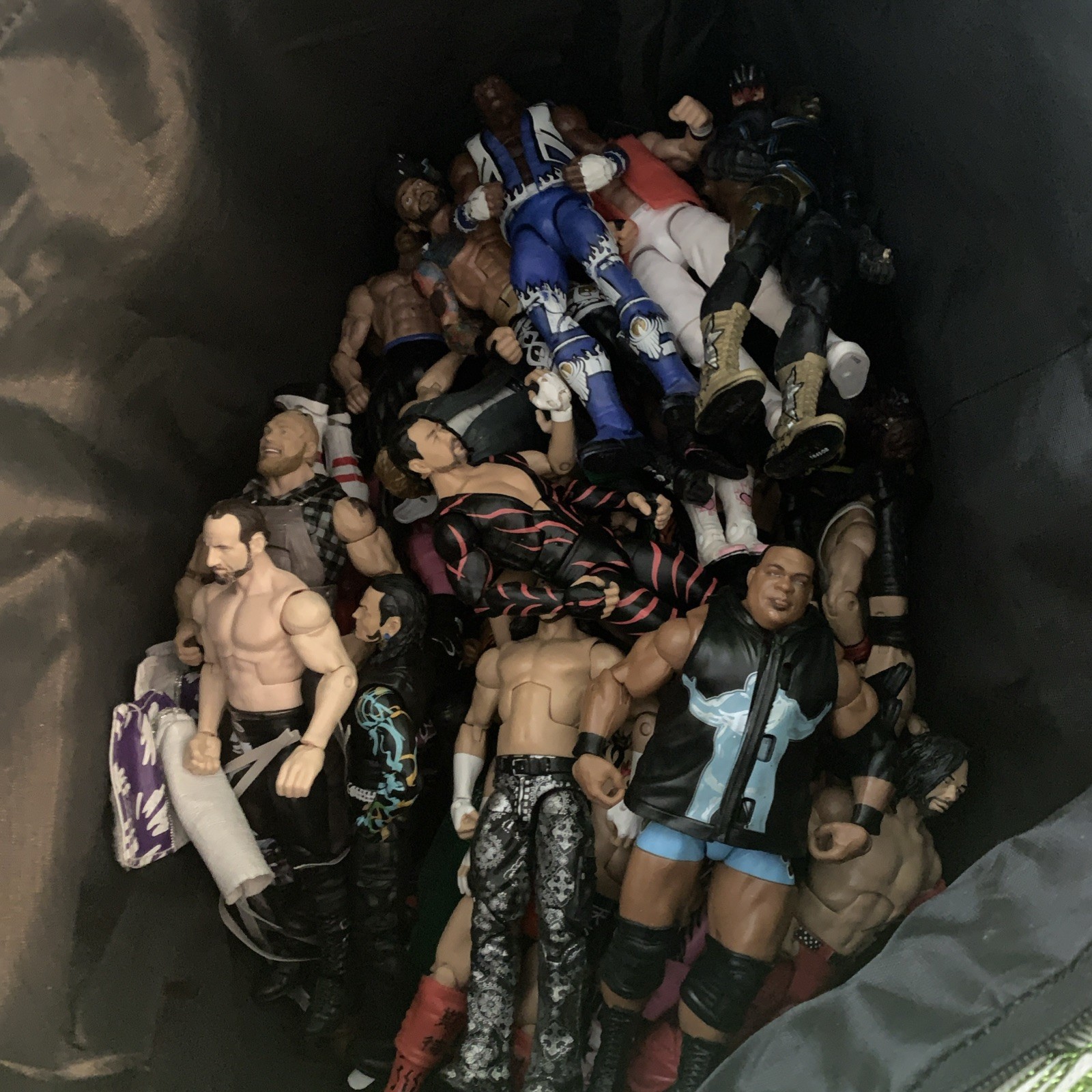 WWE/AEW ONE RANDOM FIGURE FOR $10 TONS OF ELITES/BASICS RARE FIGURES AND MORE !
