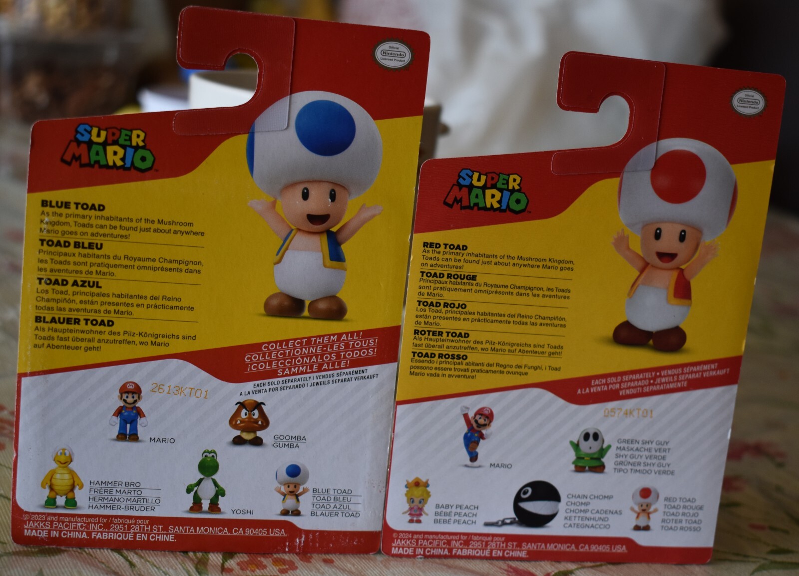 Super Mario BLUE TOAD & RED TOAD 2.5&Prime; Inch Jakks Figure NEW
