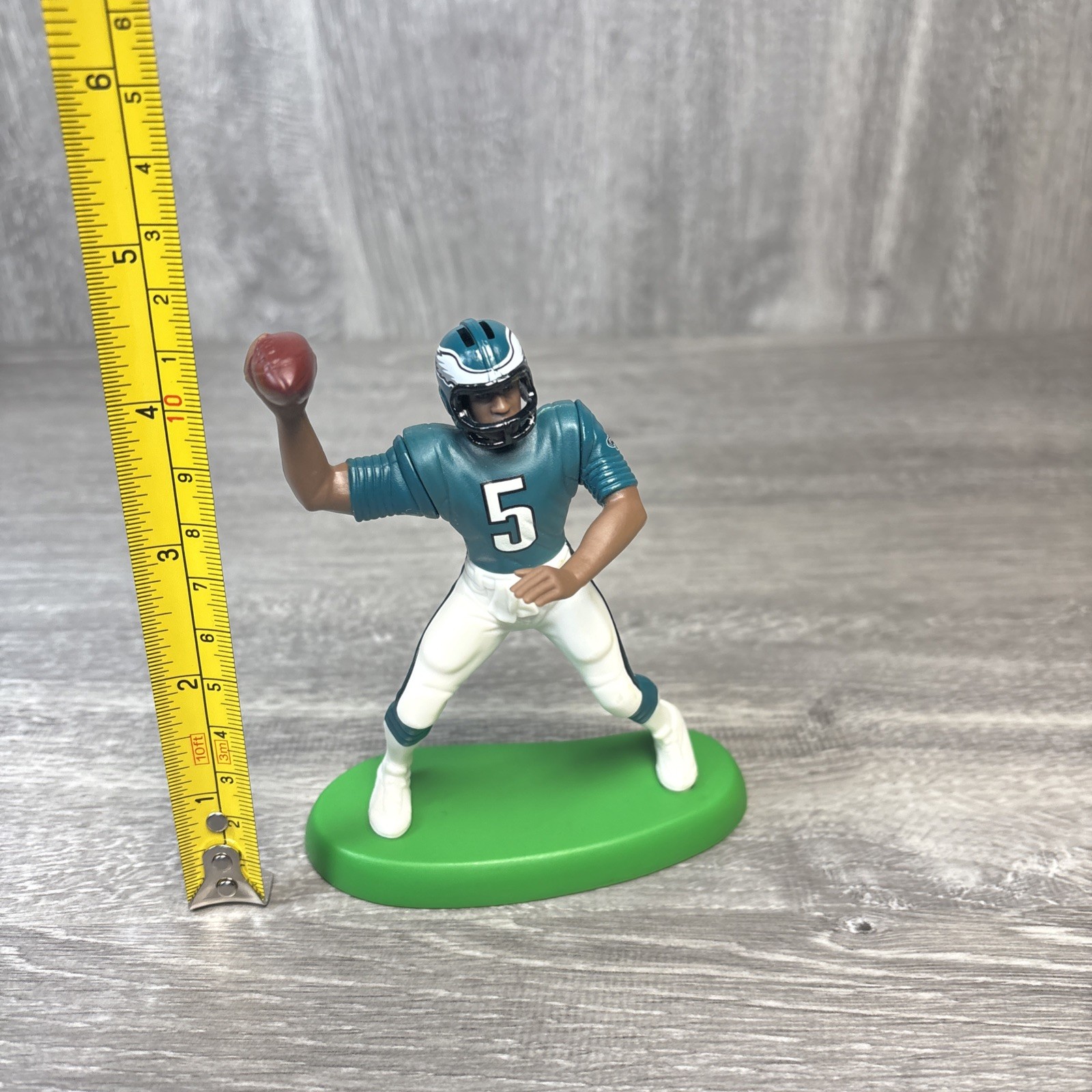Donovan McNabb Philadelphia Eagles 1999 NFL Starting Lineup Figure