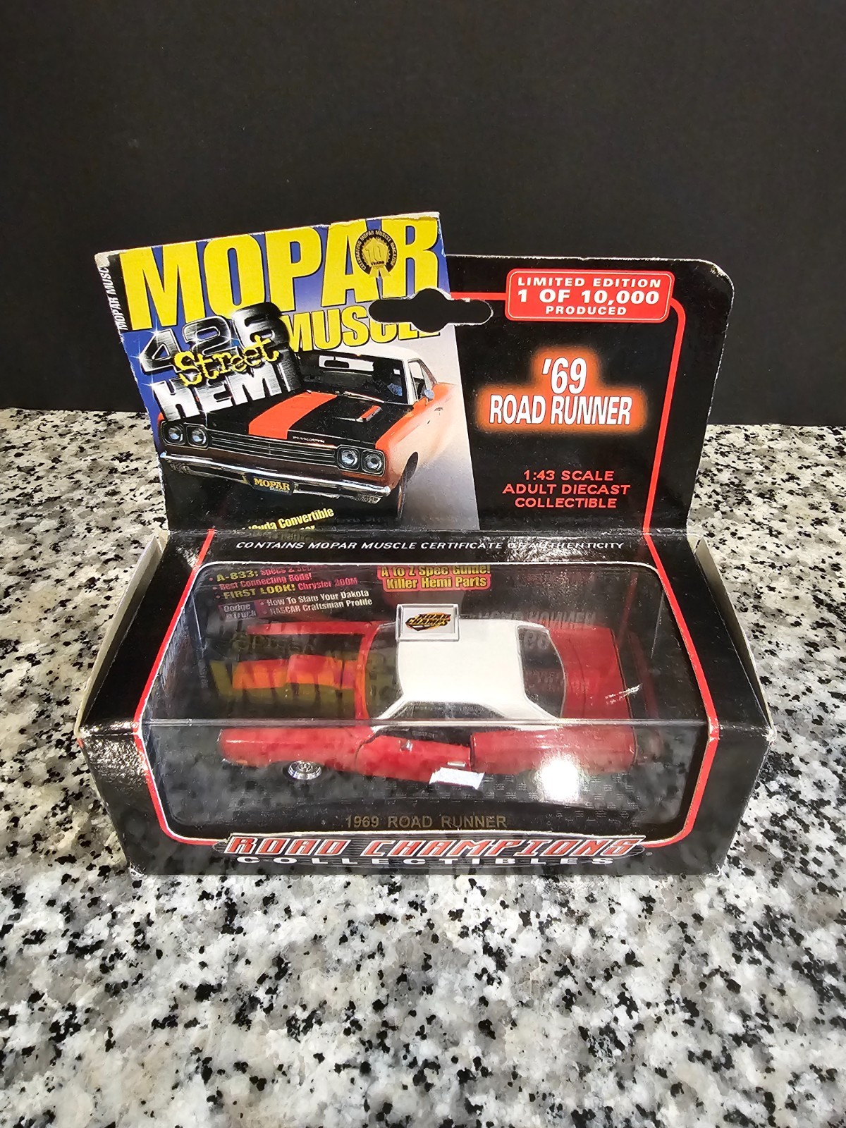 69 Road Runner 1969 1:43 Scale ROAD CHAMPIONS Collectibles Die Cast NEW MIB