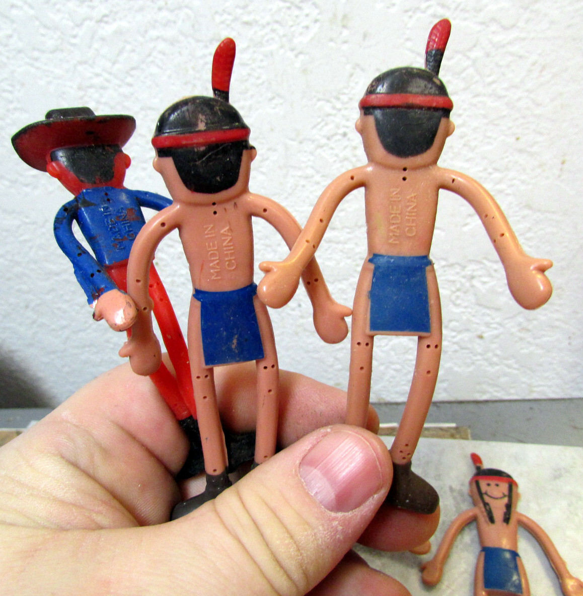 plastic bendable 4 inch figures, 4 Native Americans 1 Cowboy, fun toys for kids