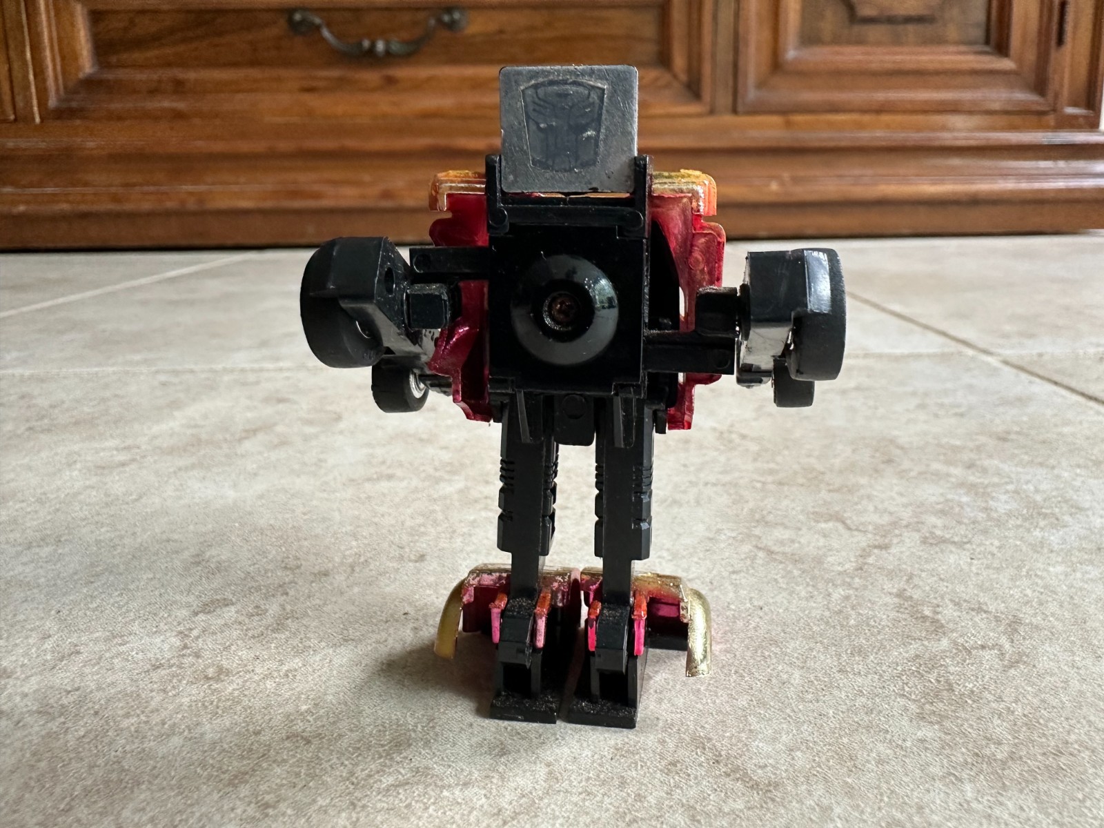 Vintage 1992 Transformers G2 Hubcap MiniBot Figure Sun Damaged Paint Job