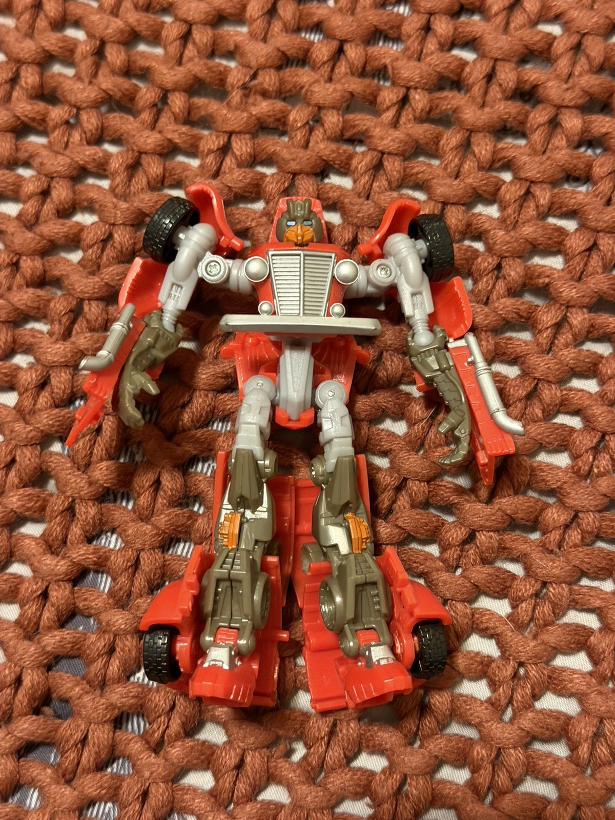 Transformers Hubcap HFTD Scout Class Hunt for the Decepticons Classic Hot Rod