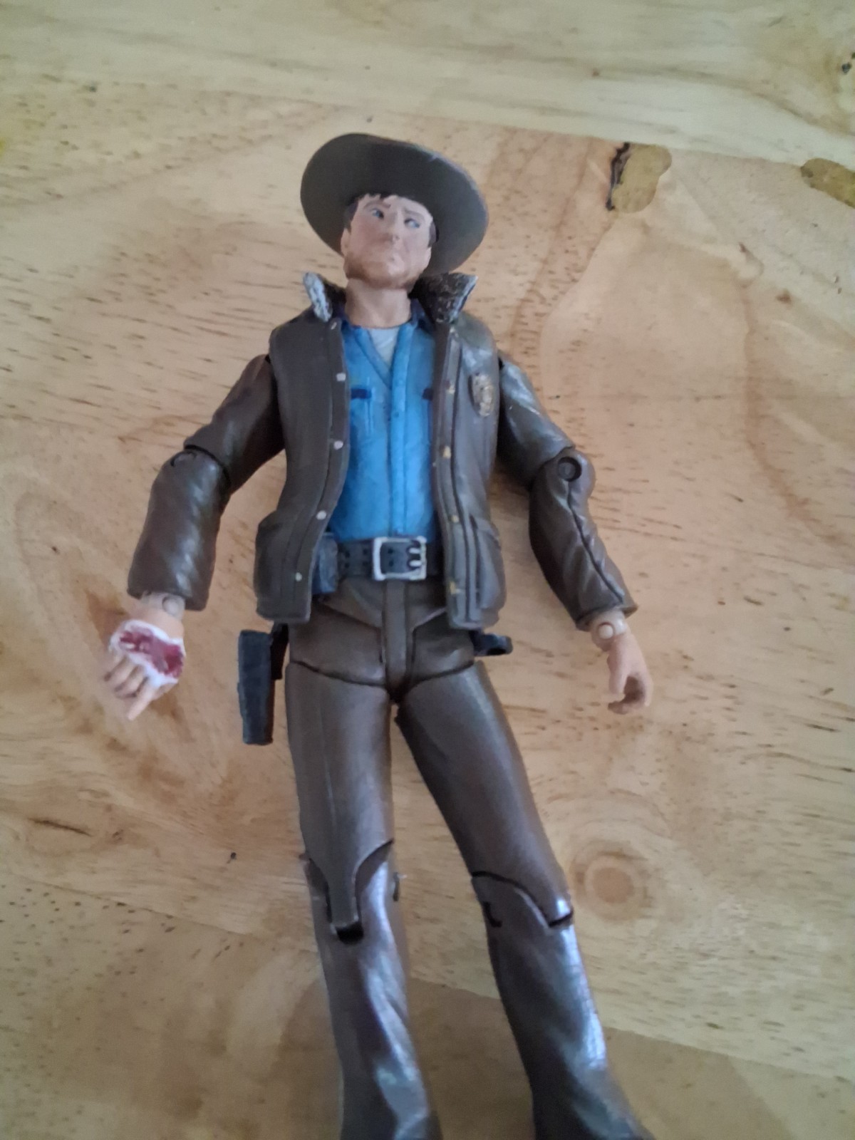 McFarlane Toys Officer Rick Grimes Series 1 the Walking Dead Comic Collectible.