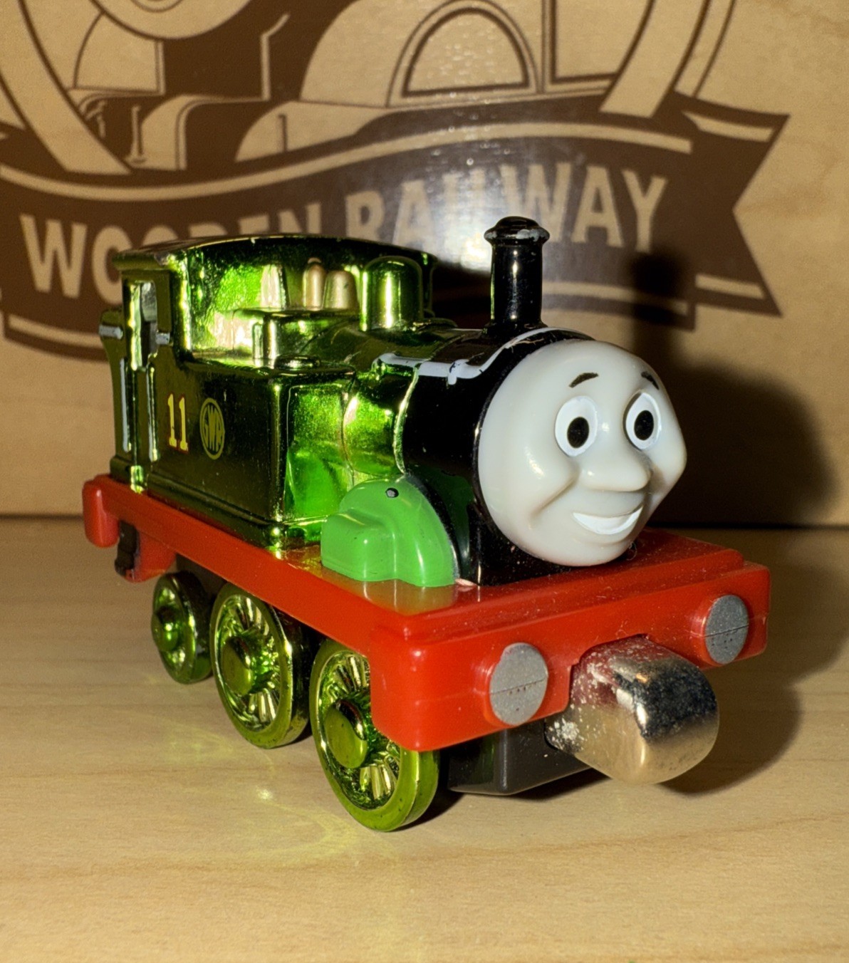METALLIC OLIVER ! THOMAS FRIENDS TRAIN Diecast TAKE N PLAY ALONG SHINY LIMITED