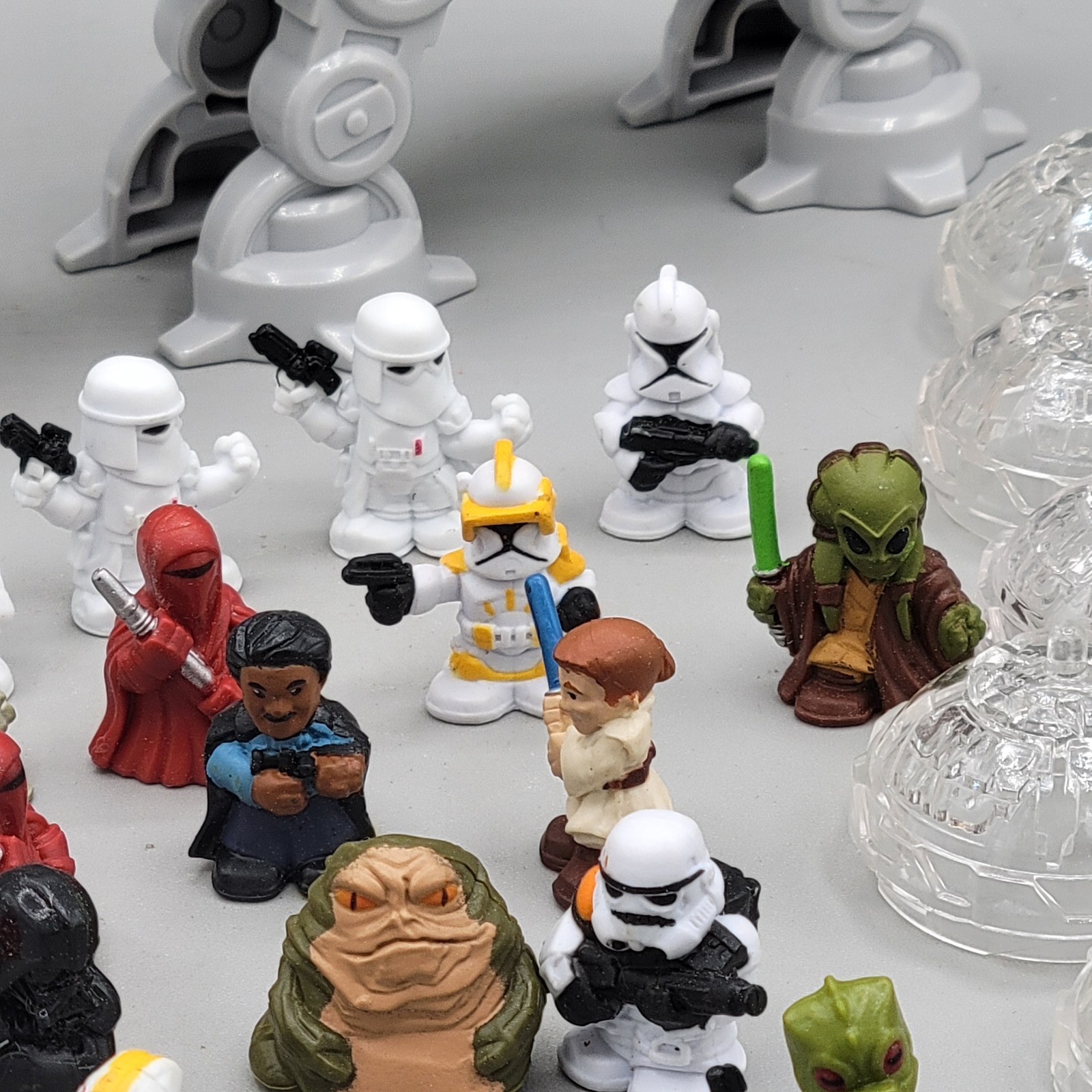 Star Wars Galactic Heroes Micro Collection Lot AT-AT Snowspeeder Figures & Pods