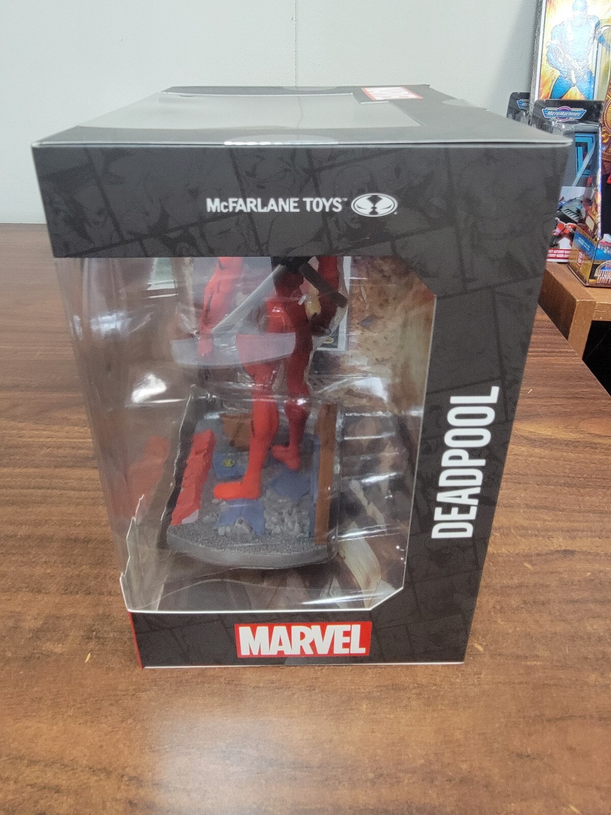 Marvel Wave 1 Deadpool The New Mutants #98 1:10 Scale IN HAND
