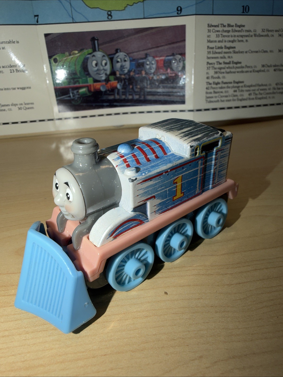 SNOWPLOW THOMAS FRIENDS TRAIN ! TRACKMASTER PUSH ALONG DIECAST 2020