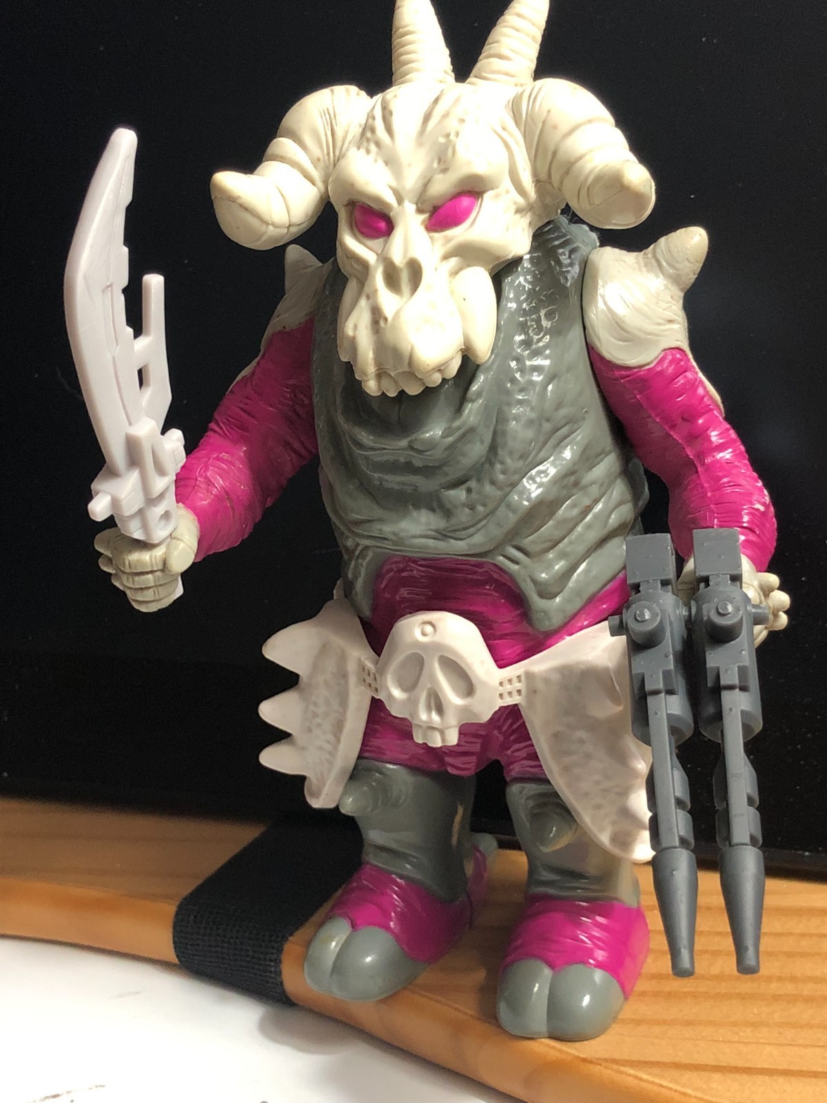 Transformers G1 Decepticon Pretenders Skullgrin Shell 3D Resin Accessories Repro