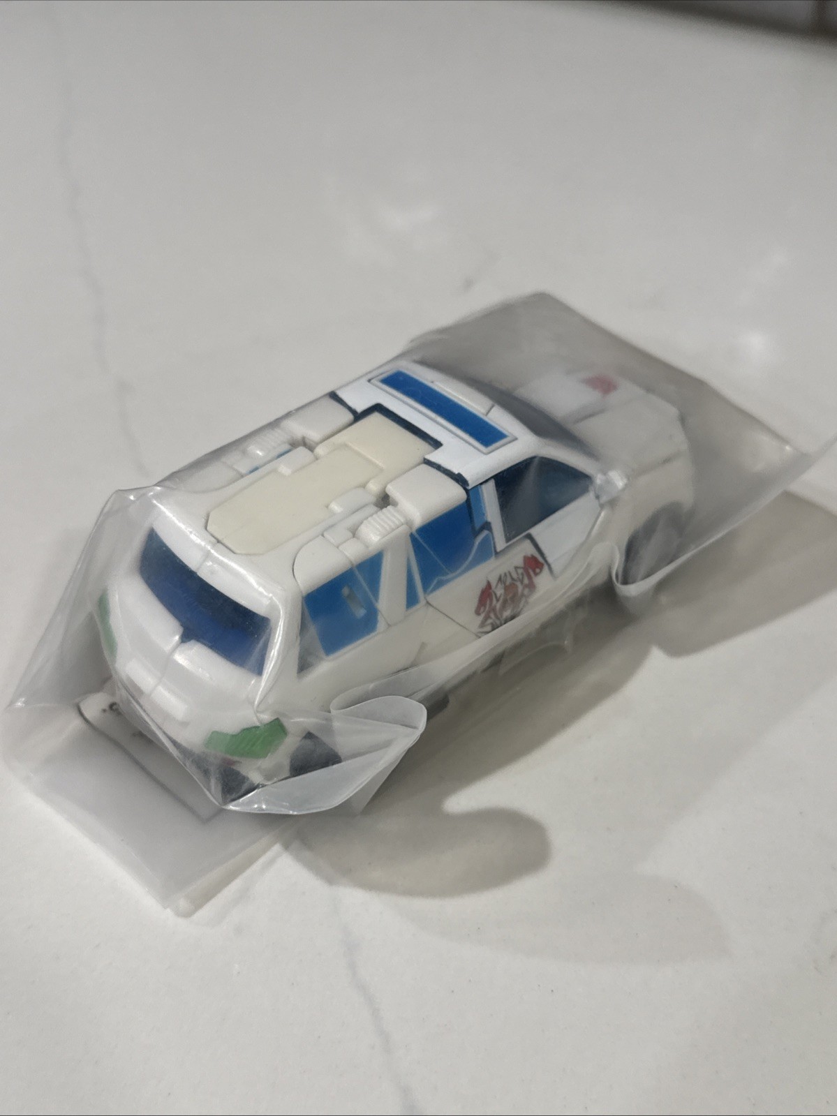 Transformers Botcon Invasion Shattered Glass Soundwave 2012 Timelines New