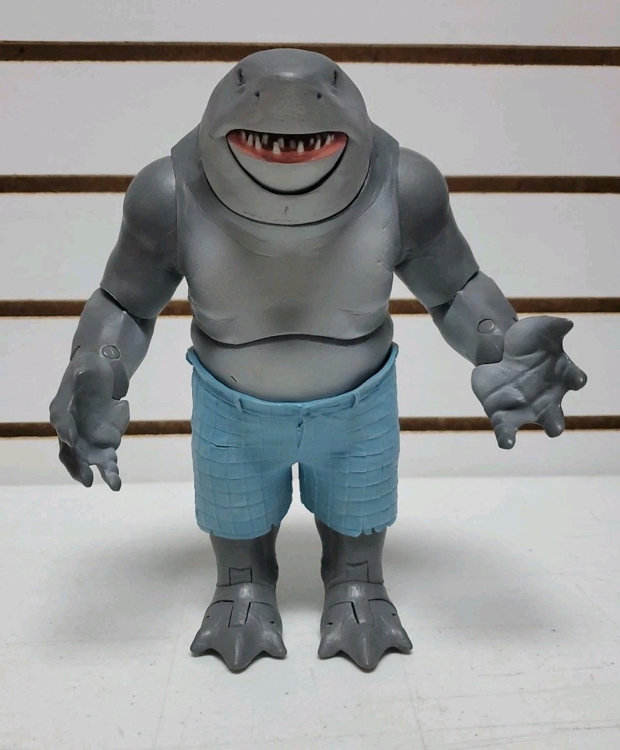 McFarlane Toys (DC Multiverse) Suicide Squad BAF King Shark – Complete 9&Prime; Figure