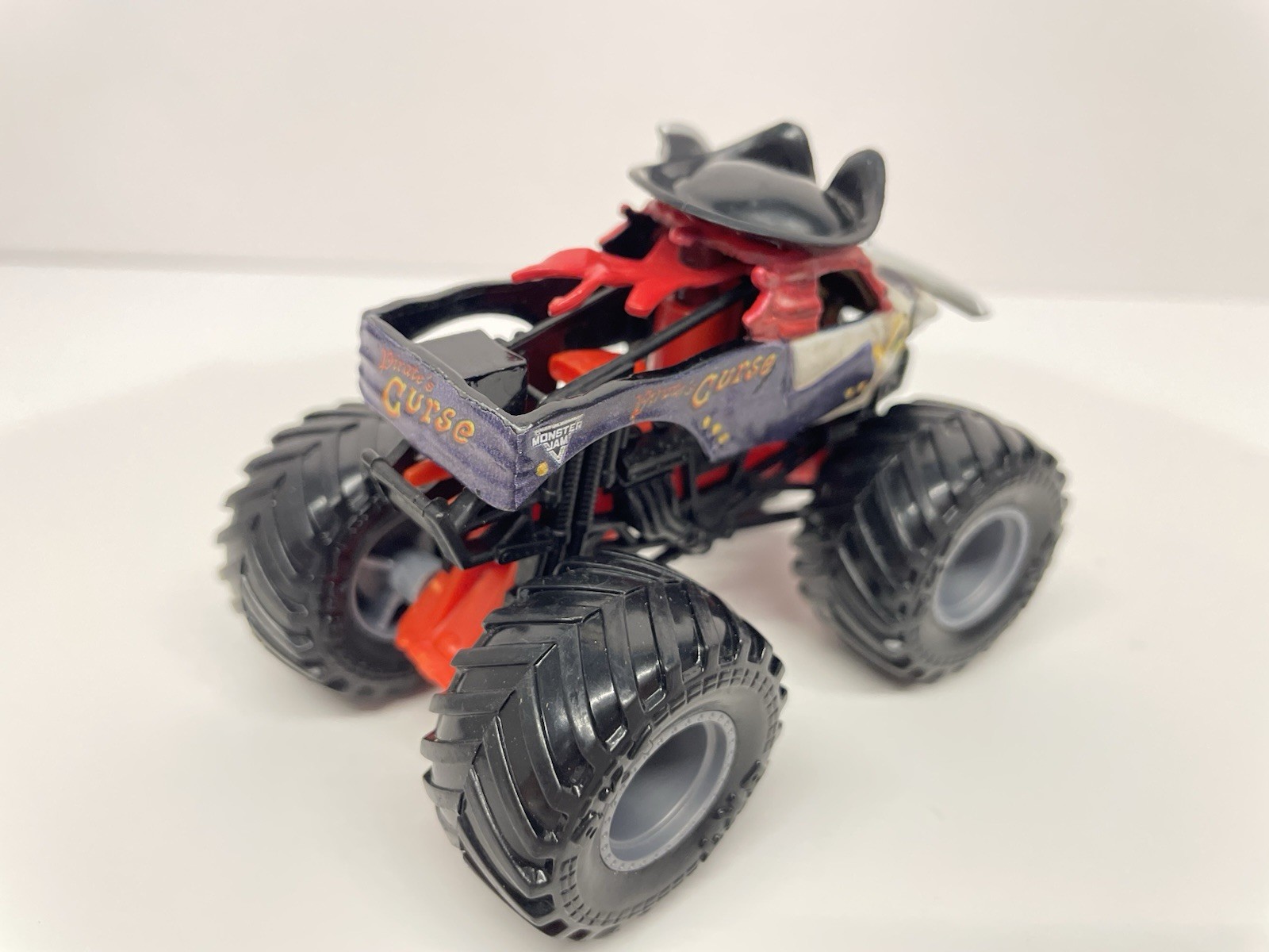 Monster Jam Creatures Pirates Curse Truck And Captain Black Figure