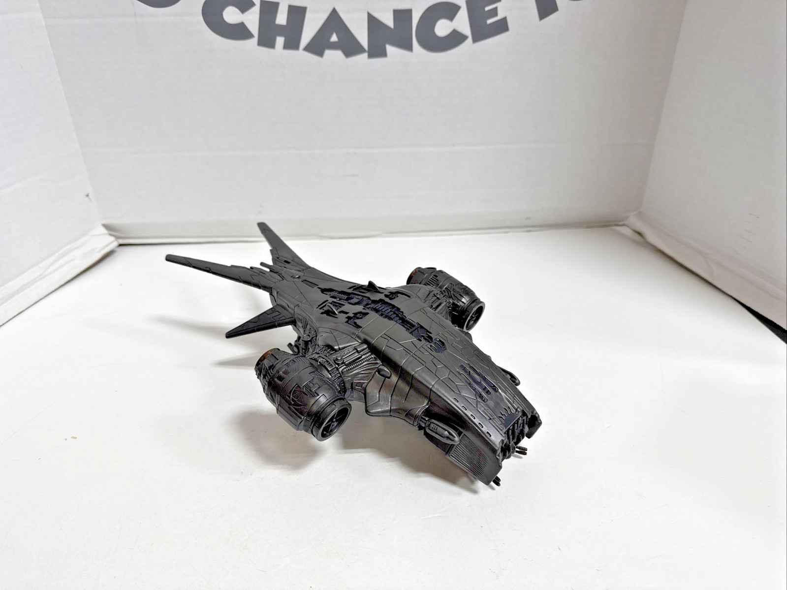 Terminator Salvation Hunter Killer Playmates 2009