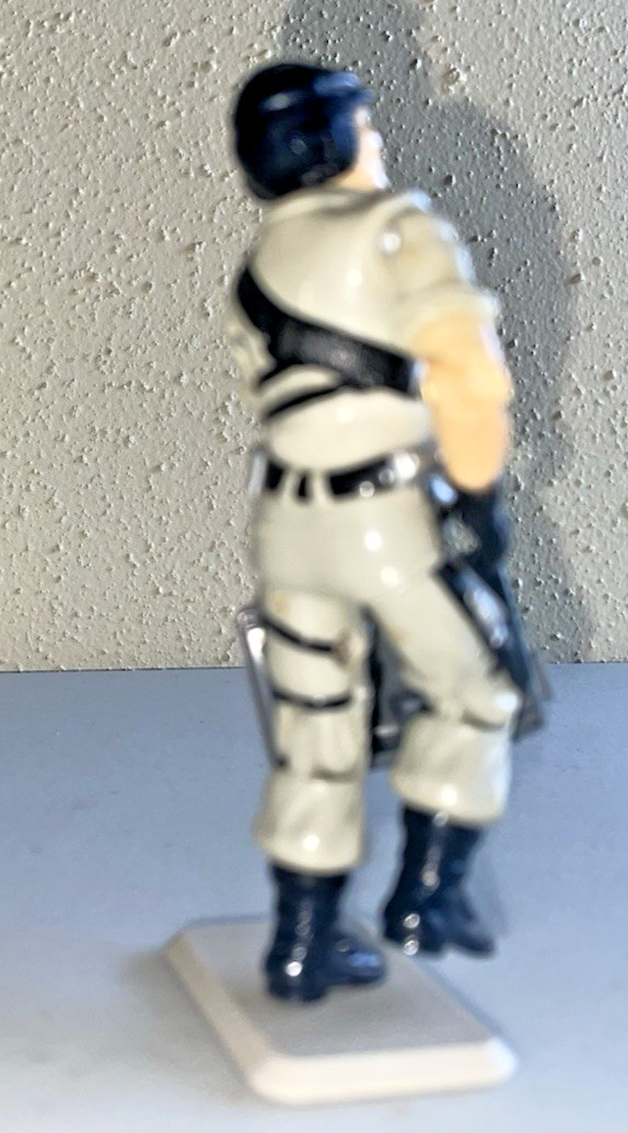 G.I. JOE ARAH Mainframe 1986 Computer Specialist Figure with Computer