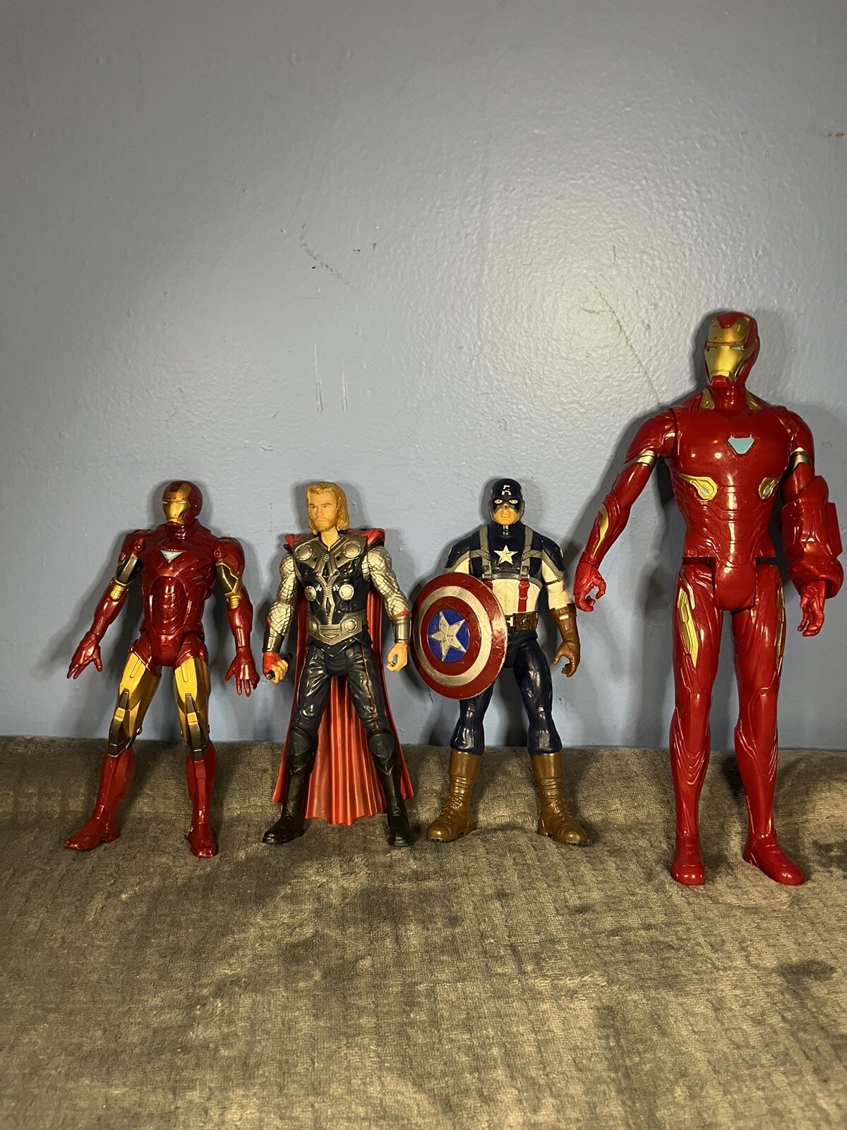 Marvel Figure Lot 12” & 8” Thor Iron Man Captain America 4 Figure Lot