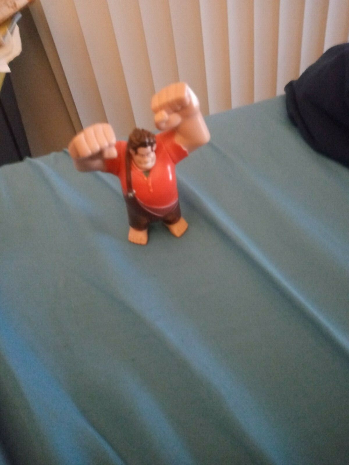 wreck it ralph action figure