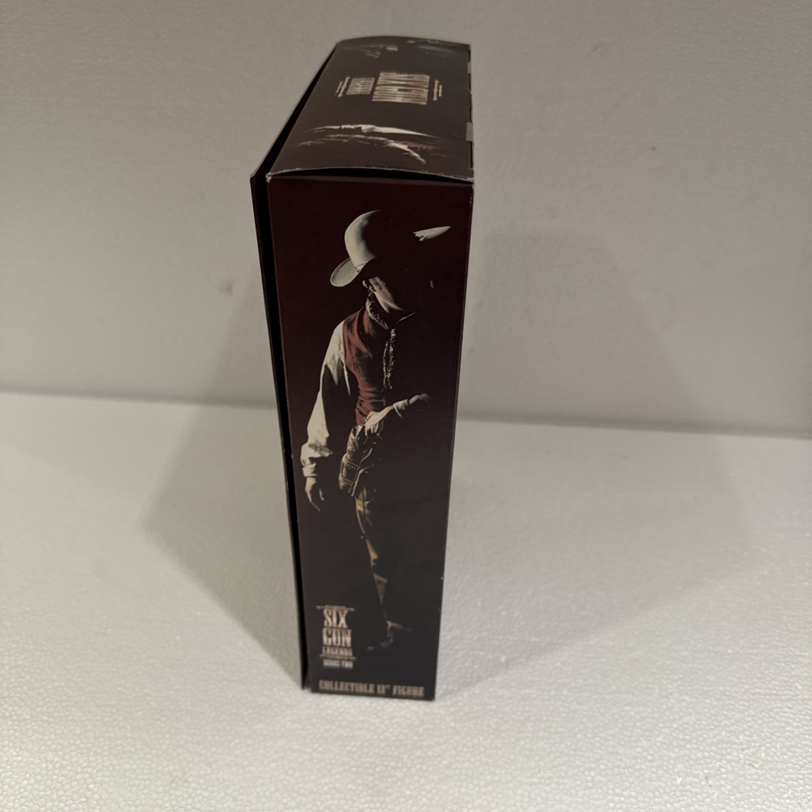 Six Gun Legends General Custer 12&Prime; Action Figure complete with accessories.